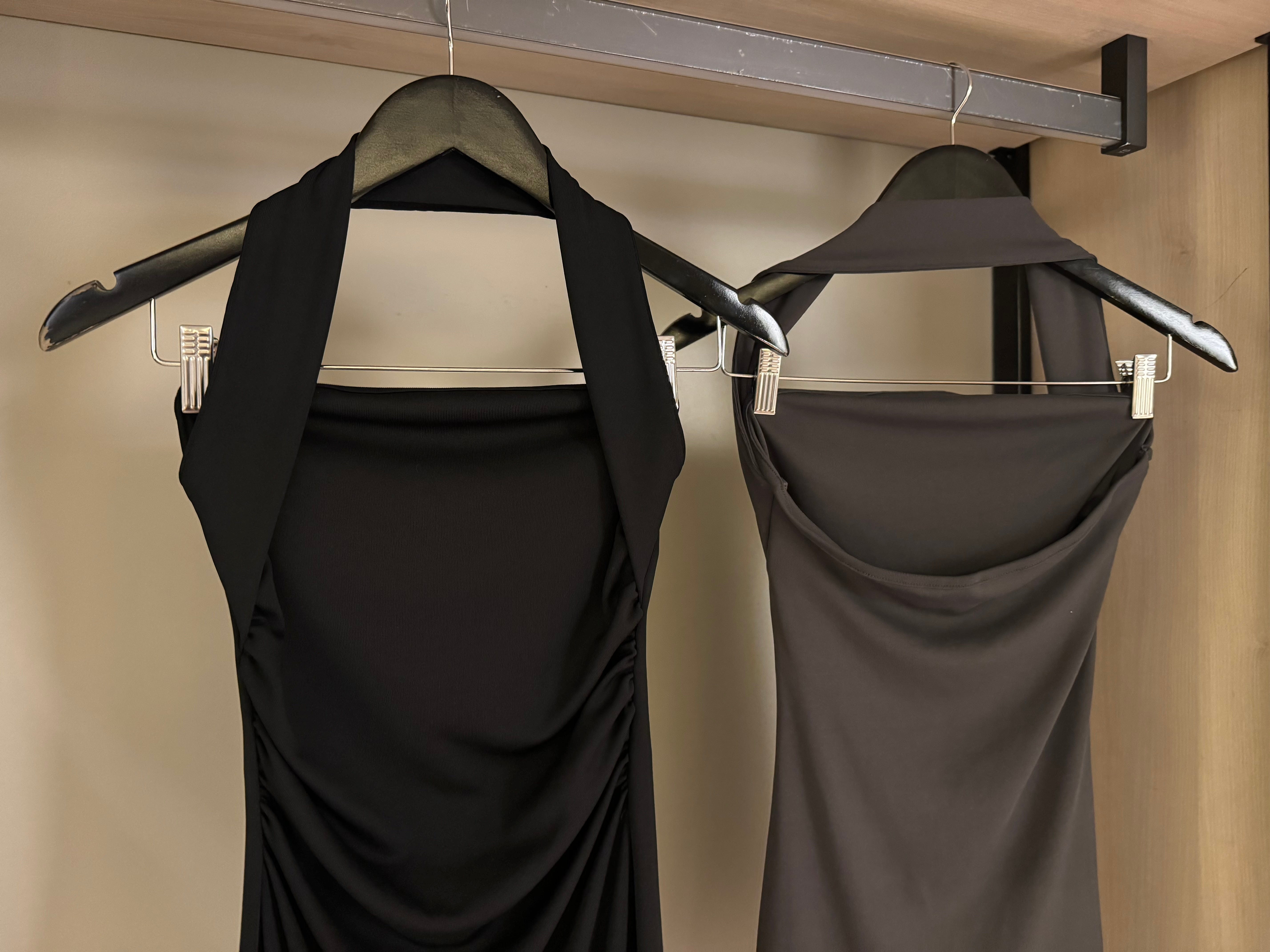 【泰國親身搜羅現貨🇹🇭】Grand Daily Collection🍸|掛頸顯線條連身短裙