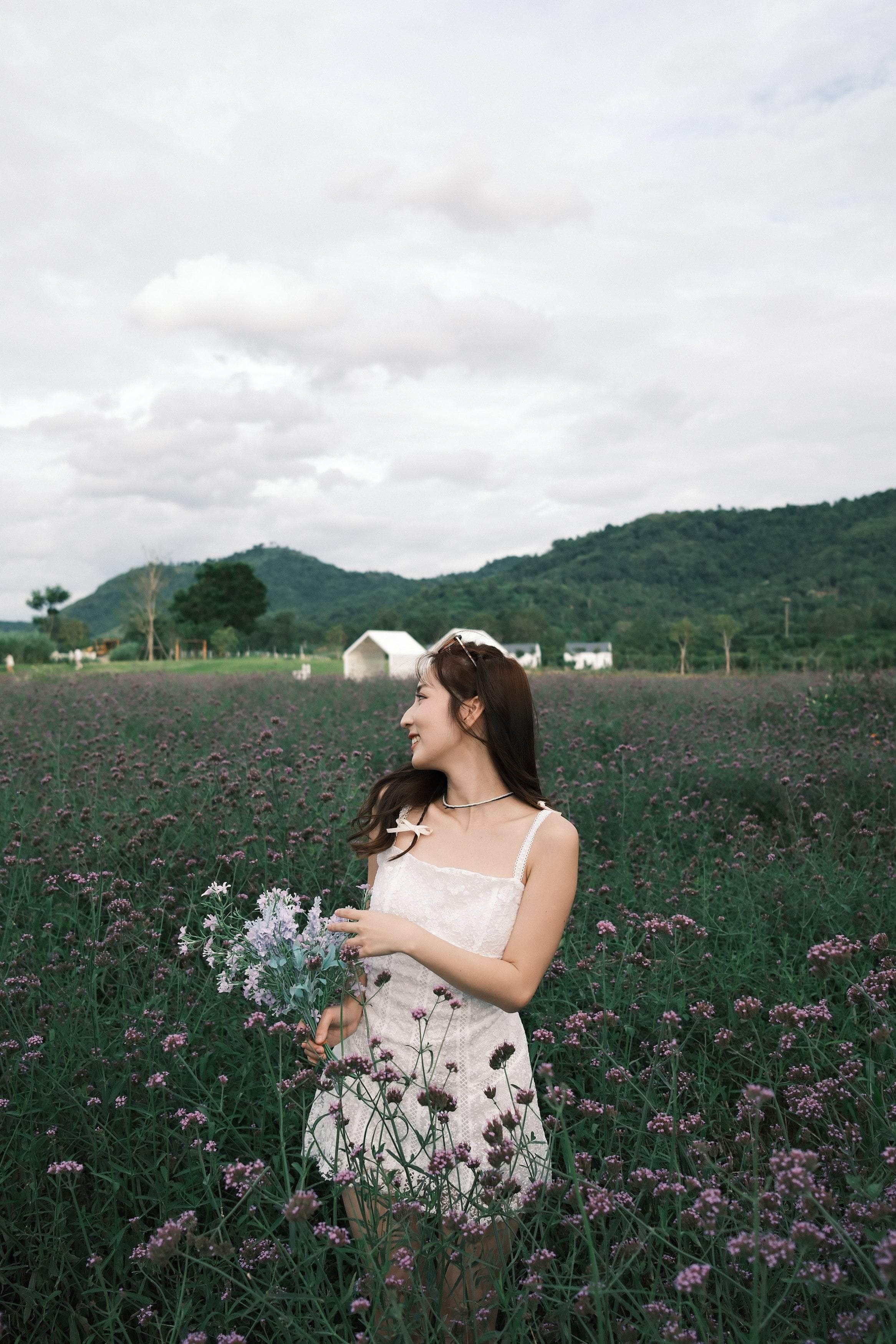 【 🇹🇭泰國親身搜羅• 最後現貨 】Girl On Lace Ops Dress