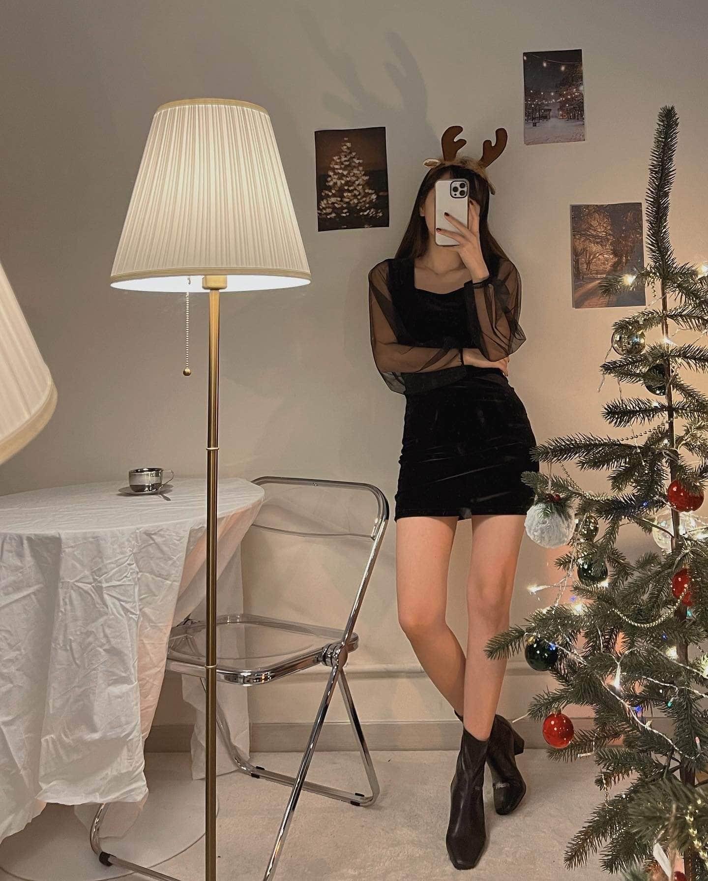 韓國服飾 連身裙韓國 🈹限時折扣$120🈹【𝐍𝐞𝐰 𝐲𝐞𝐚𝐫 • 𝐕𝐚𝐥𝐞𝐧𝐭𝐢𝐧𝐞 新春情人節系列🍊⛩️】售出超過1000條!✨氣氛爆登絲絨連身裙