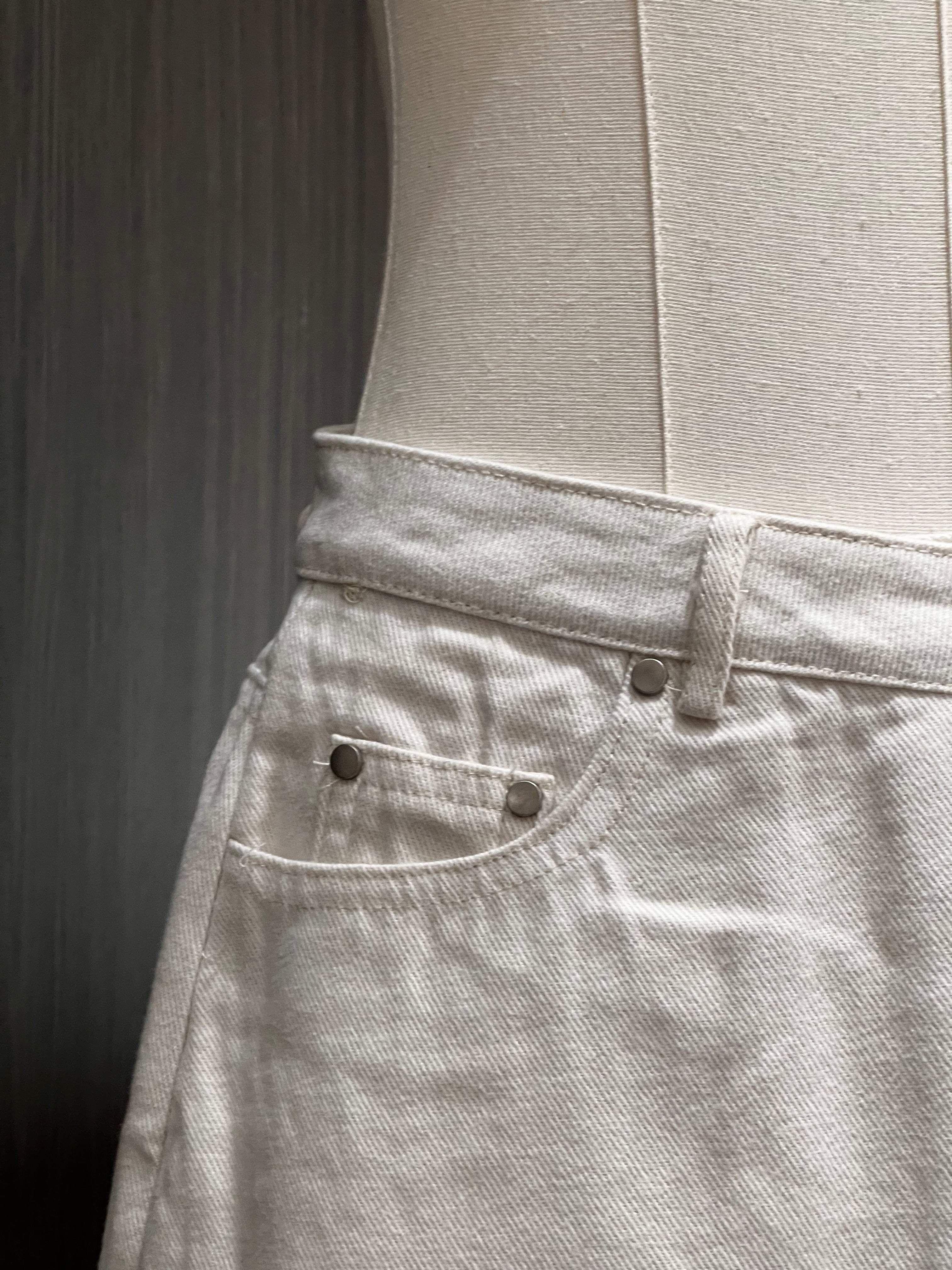 【絕版品牌代購】 #Q10