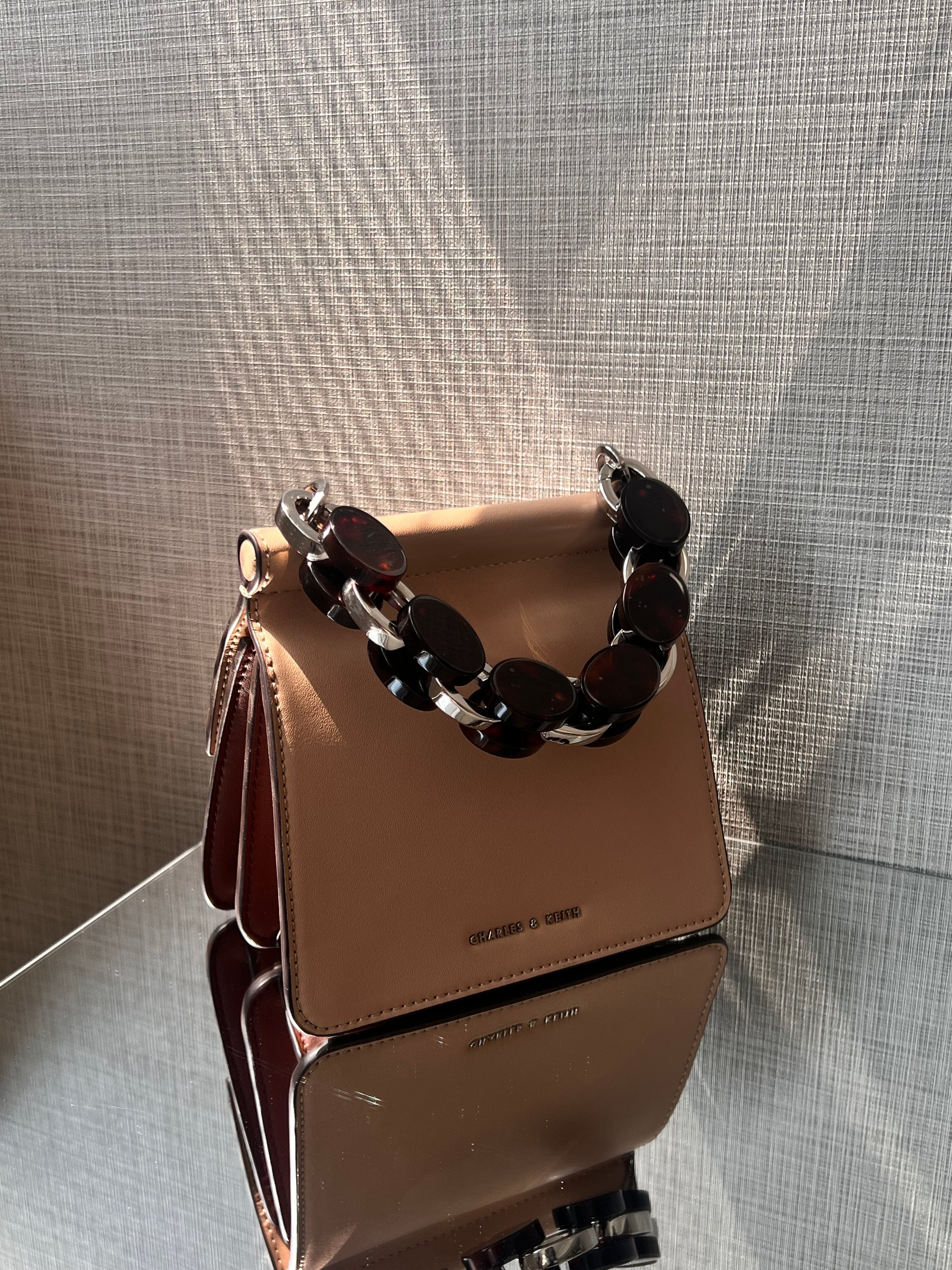 【絕版品牌代購】 #E4