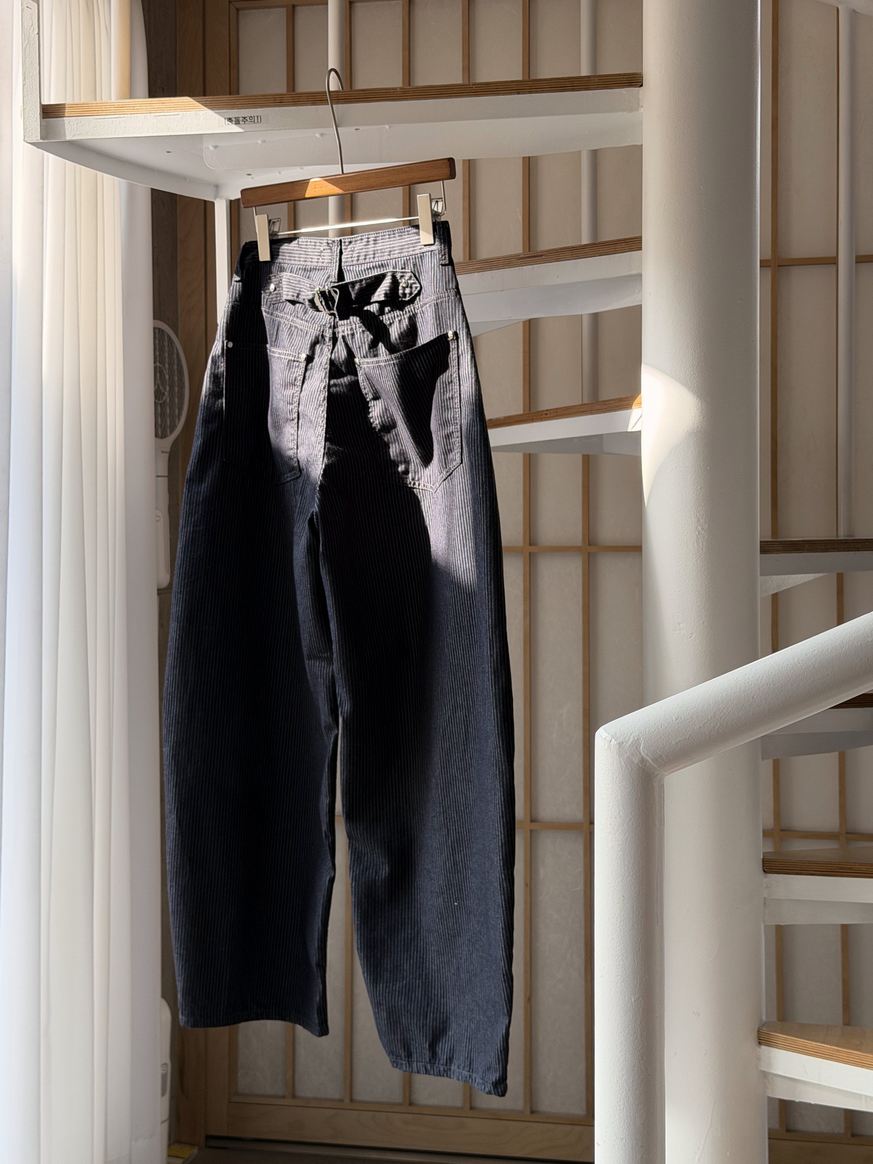 【春日韓國連線🇰🇷🌸】Hey!Look at this Special Jeans !