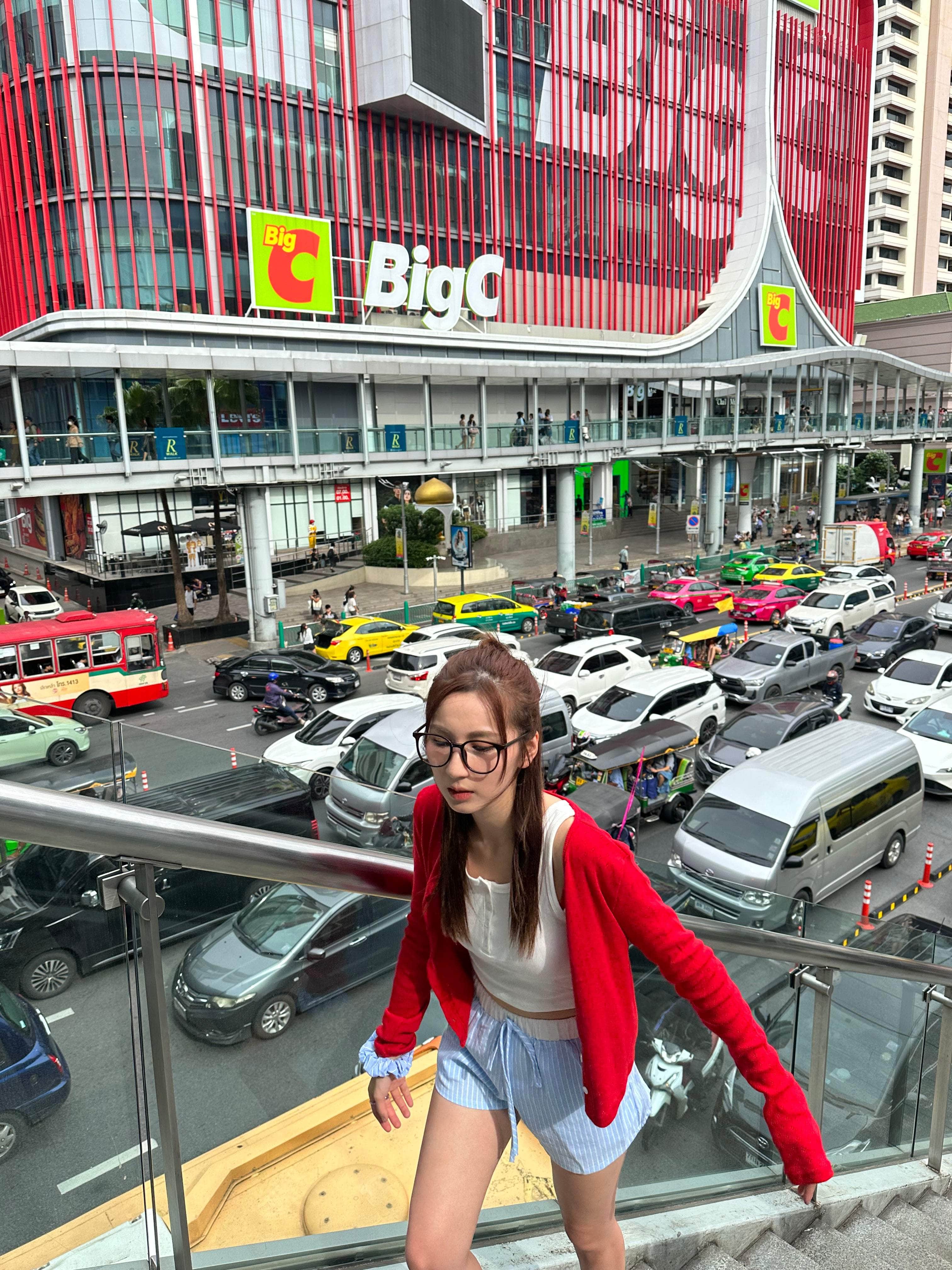 【泰國親身搜羅現貨🇹🇭】夏日藍白間短褲仔