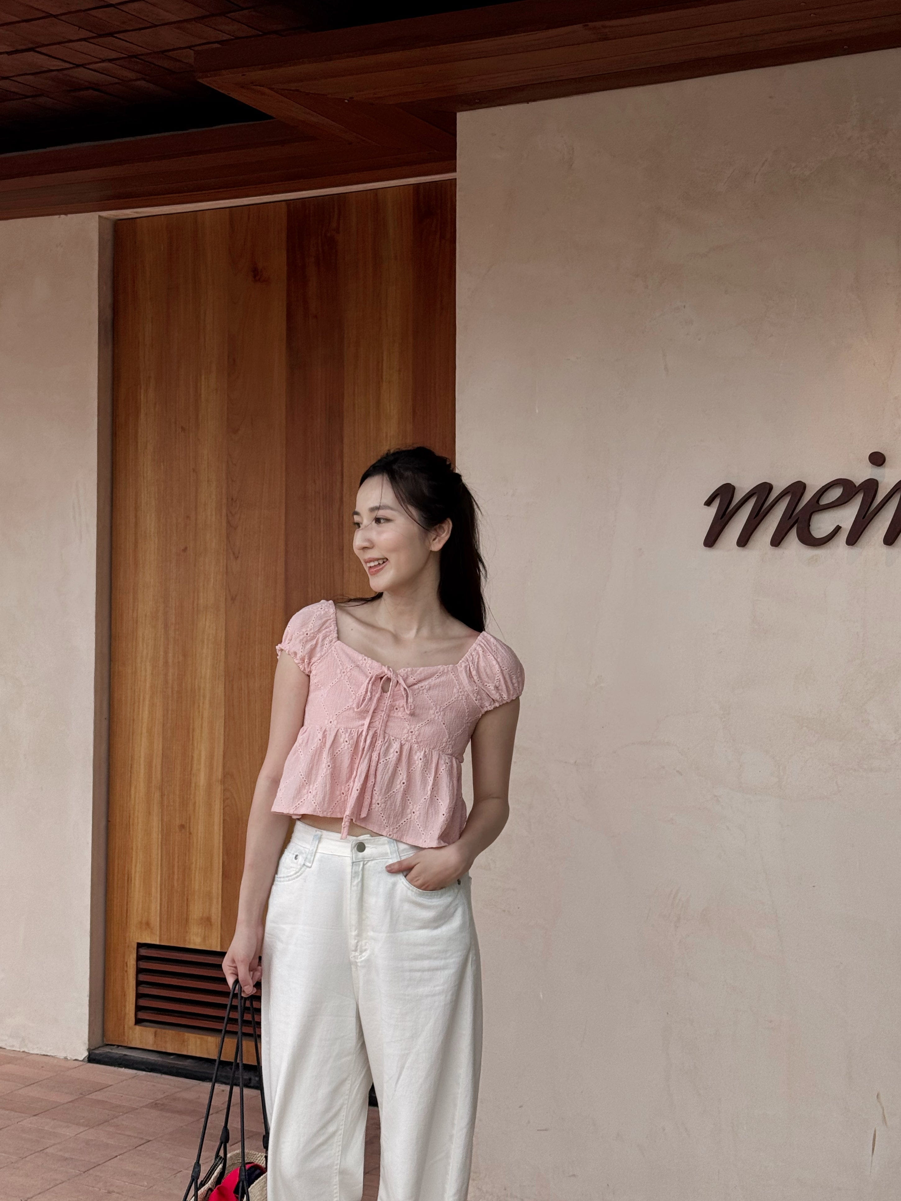 【瑕疵品❗️】2-ways通花綁帶上衣