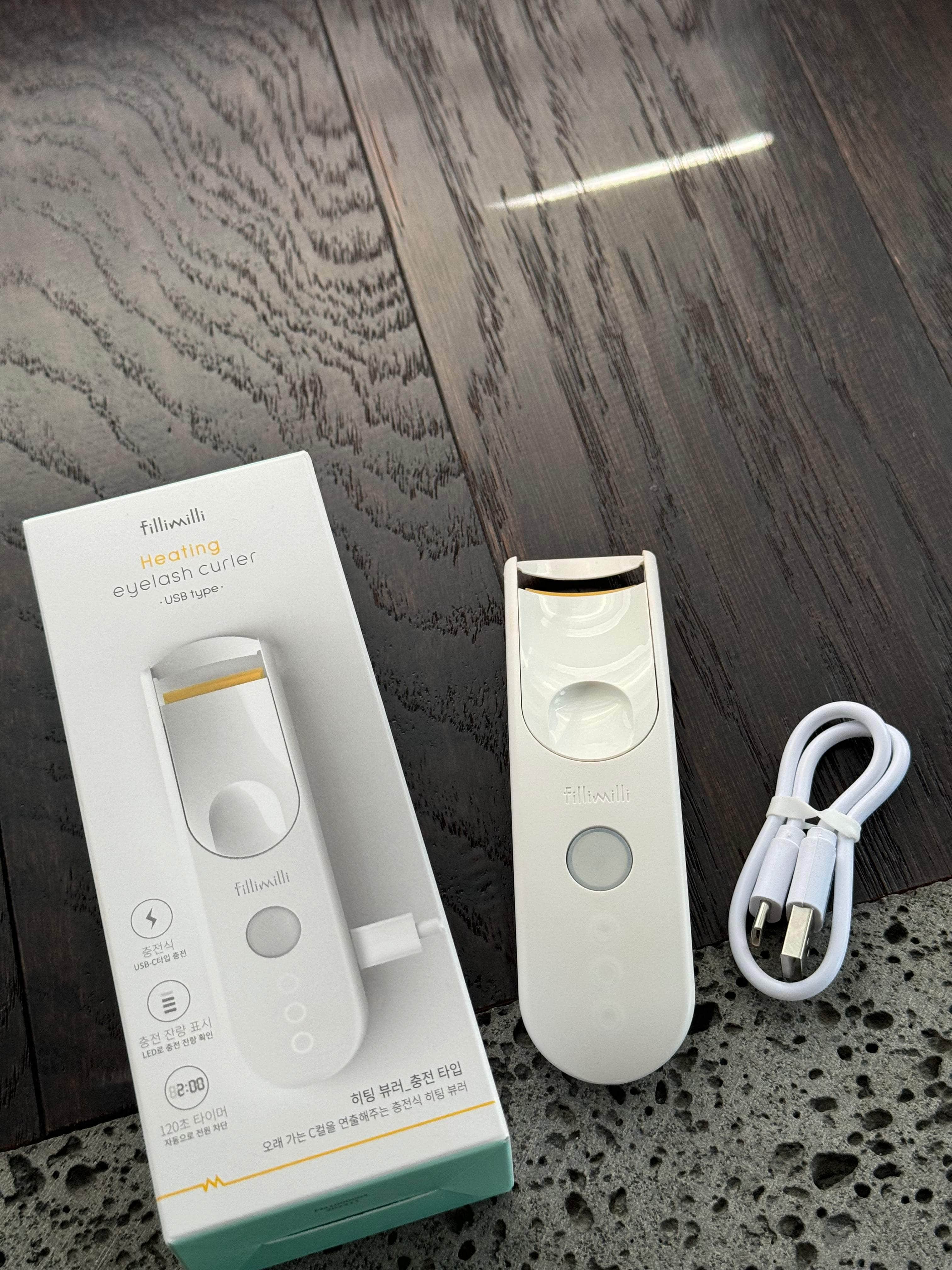 【 韓國代購現貨🇰🇷 | 店主實用 】斷貨大熱到濟州先買到 😂 USB電熱睫毛夾 / 化妝用品套裝