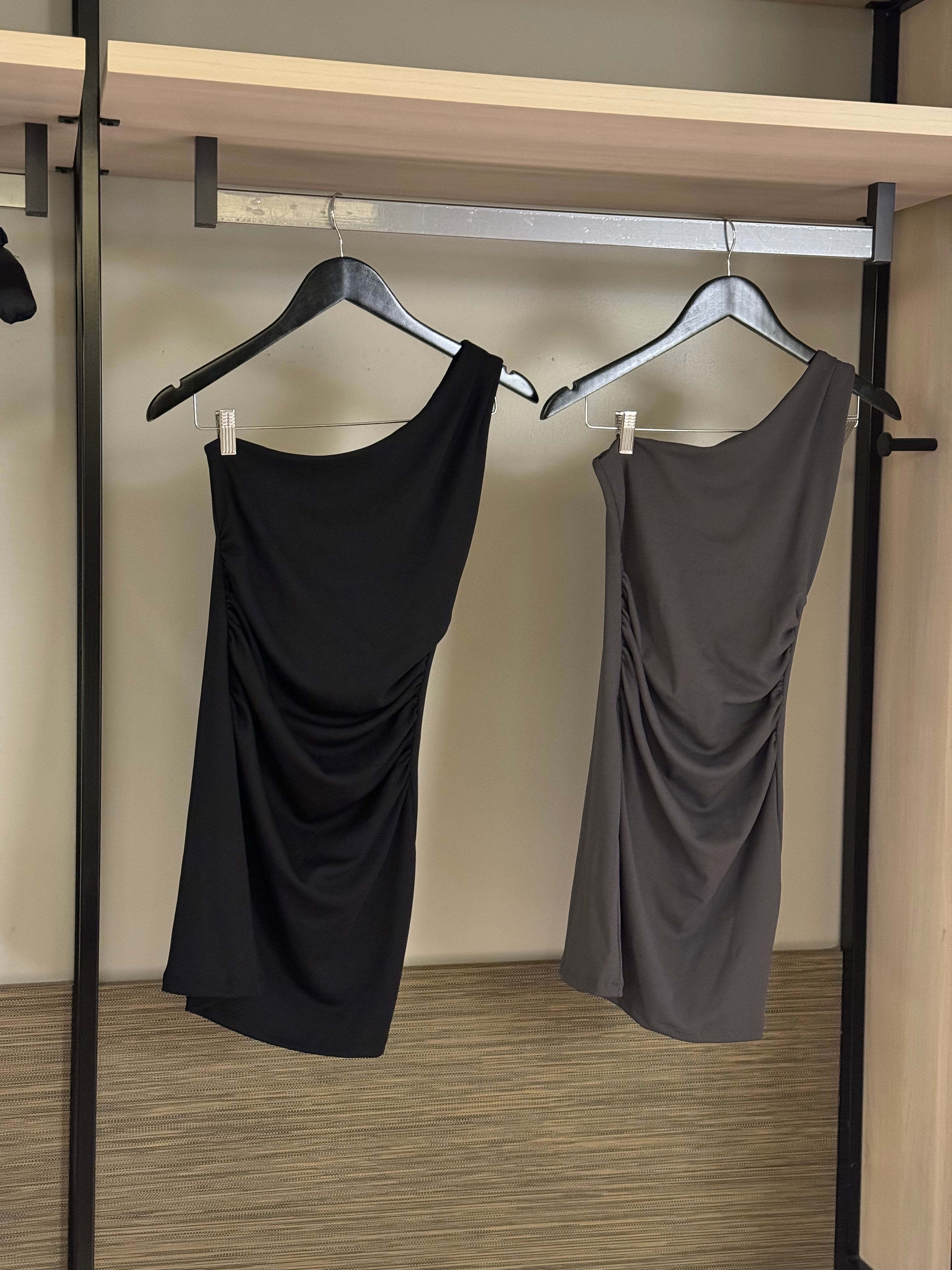 【泰國親身搜羅現貨🇹🇭】Grand Daily Collection🍸|One shoulder Lady Ops