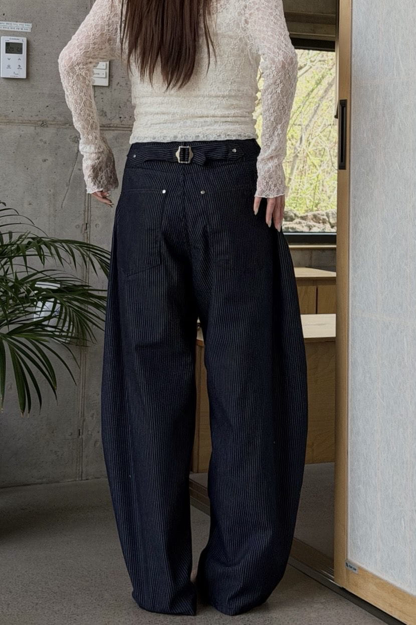 【春日韓國連線🇰🇷🌸】Hey!Look at this Special Jeans !