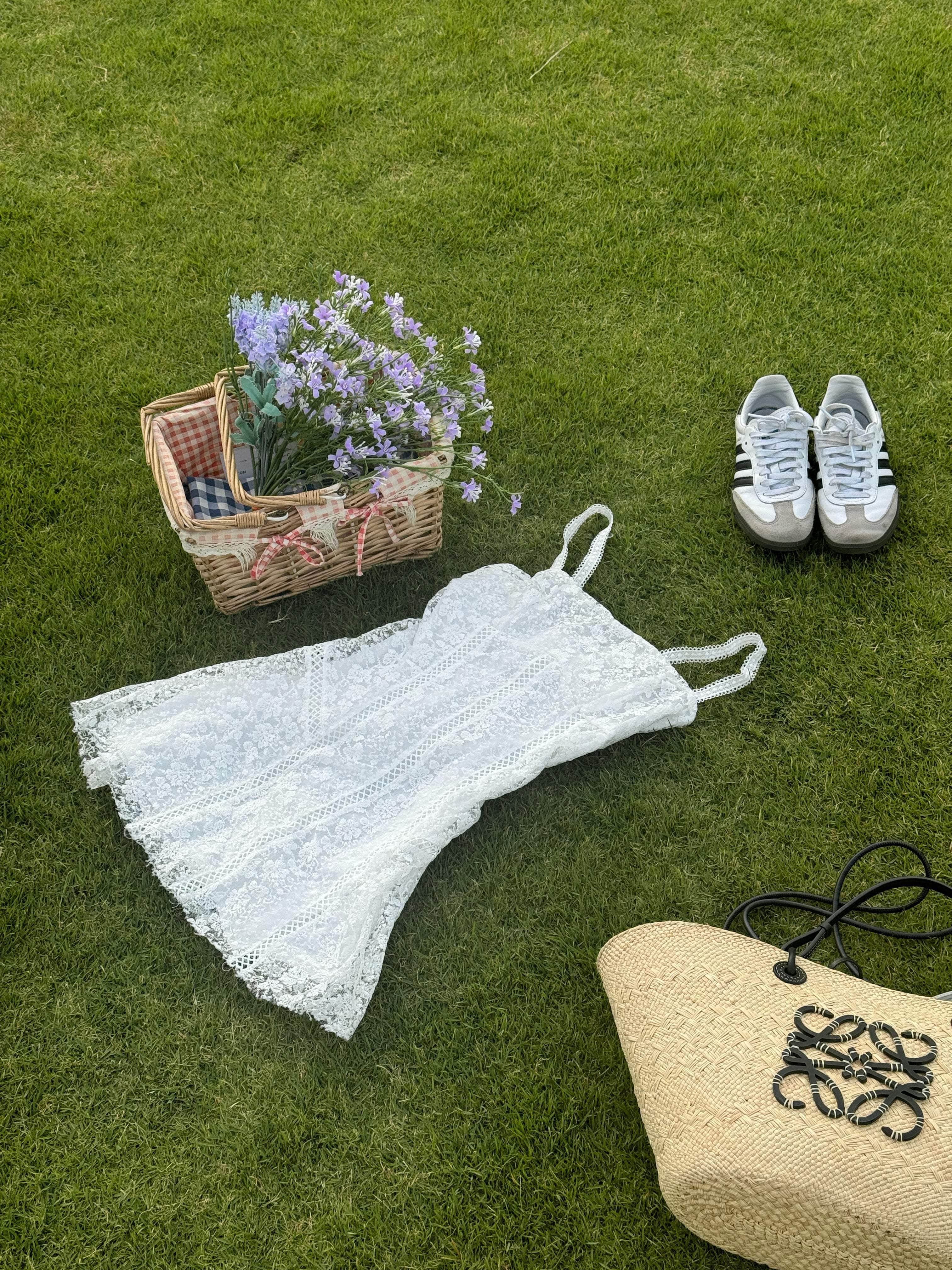 【 🇹🇭泰國親身搜羅• 最後現貨 】Girl On Lace Ops Dress