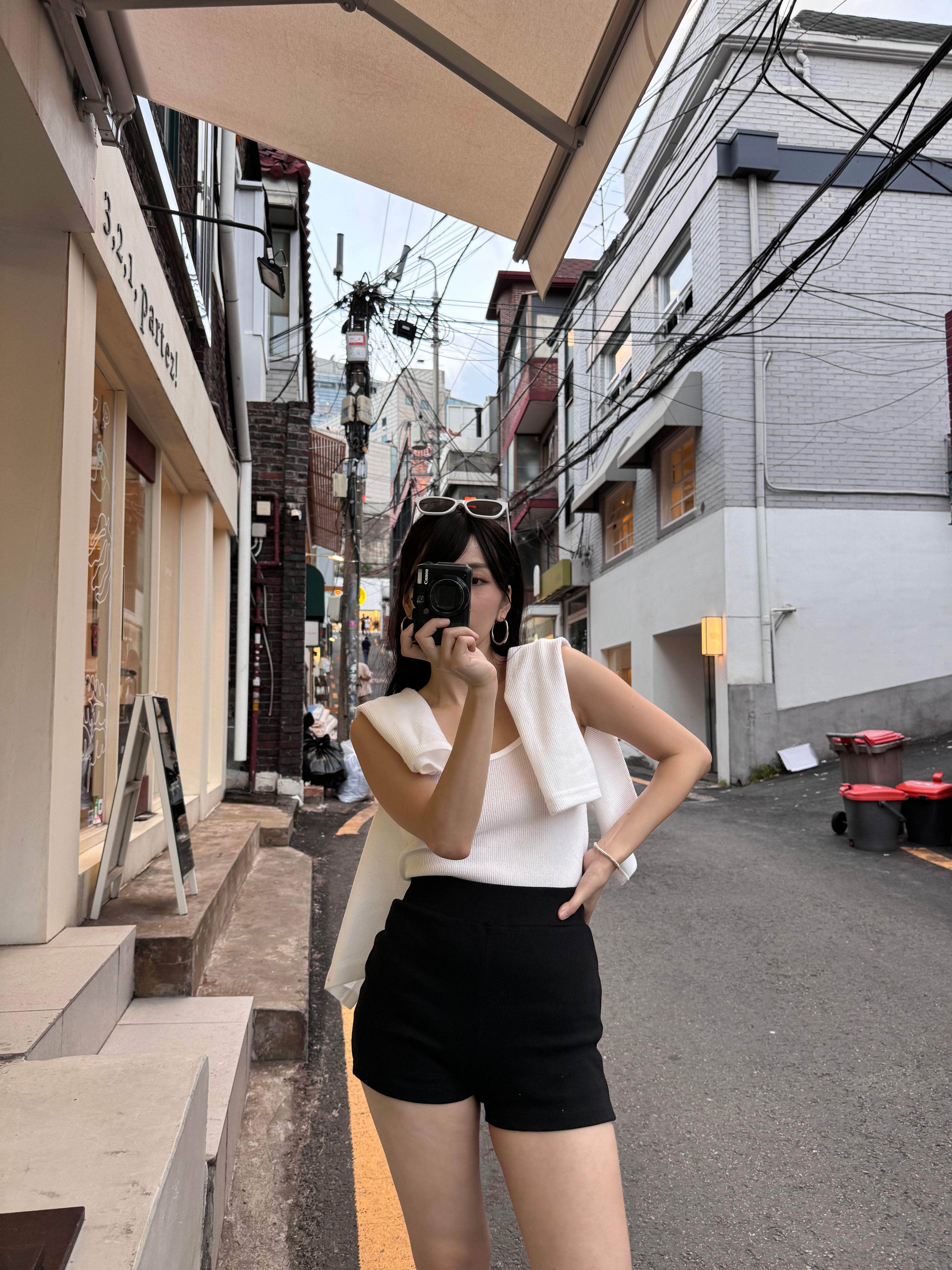 🥉連線熱賣突破300條!【2024韓國連線選品🇰🇷】四季都適用🤞🏻極百搭の顯瘦貼身短褲仔