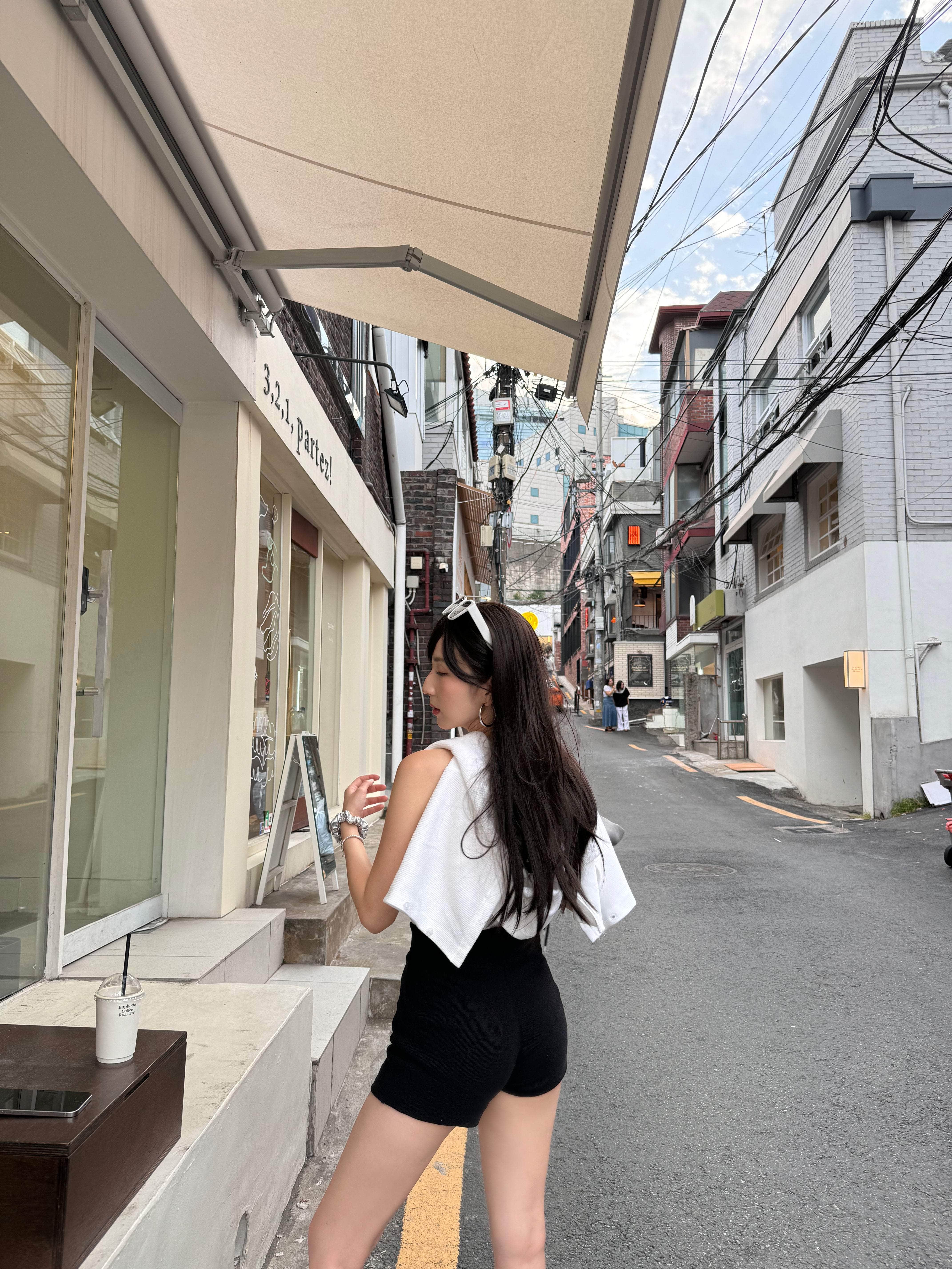 🥉連線熱賣突破300條!【2024韓國連線選品🇰🇷】四季都適用🤞🏻極百搭の顯瘦貼身短褲仔