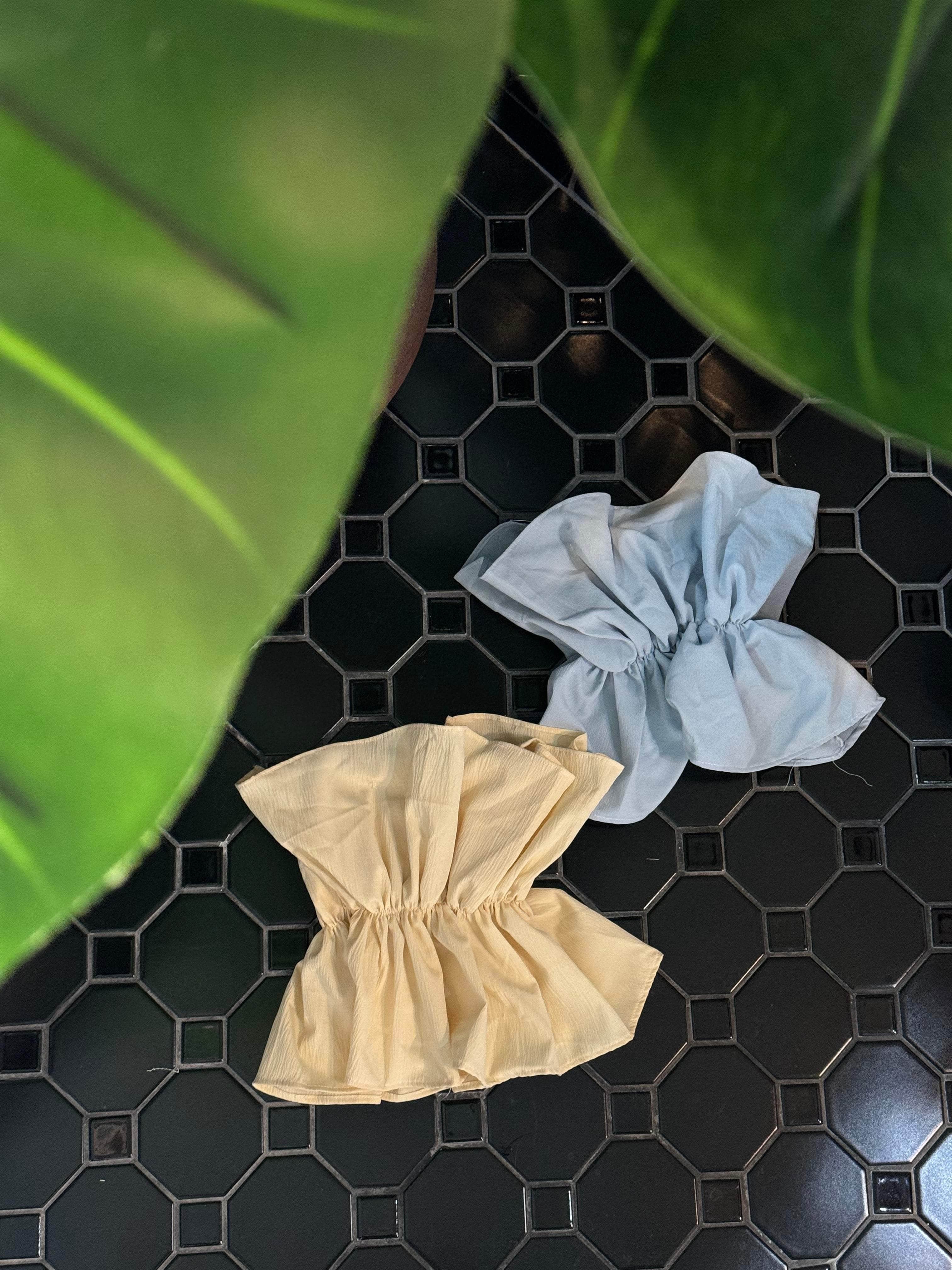 【瑕疵品❗️】立體感花束皺褶Top