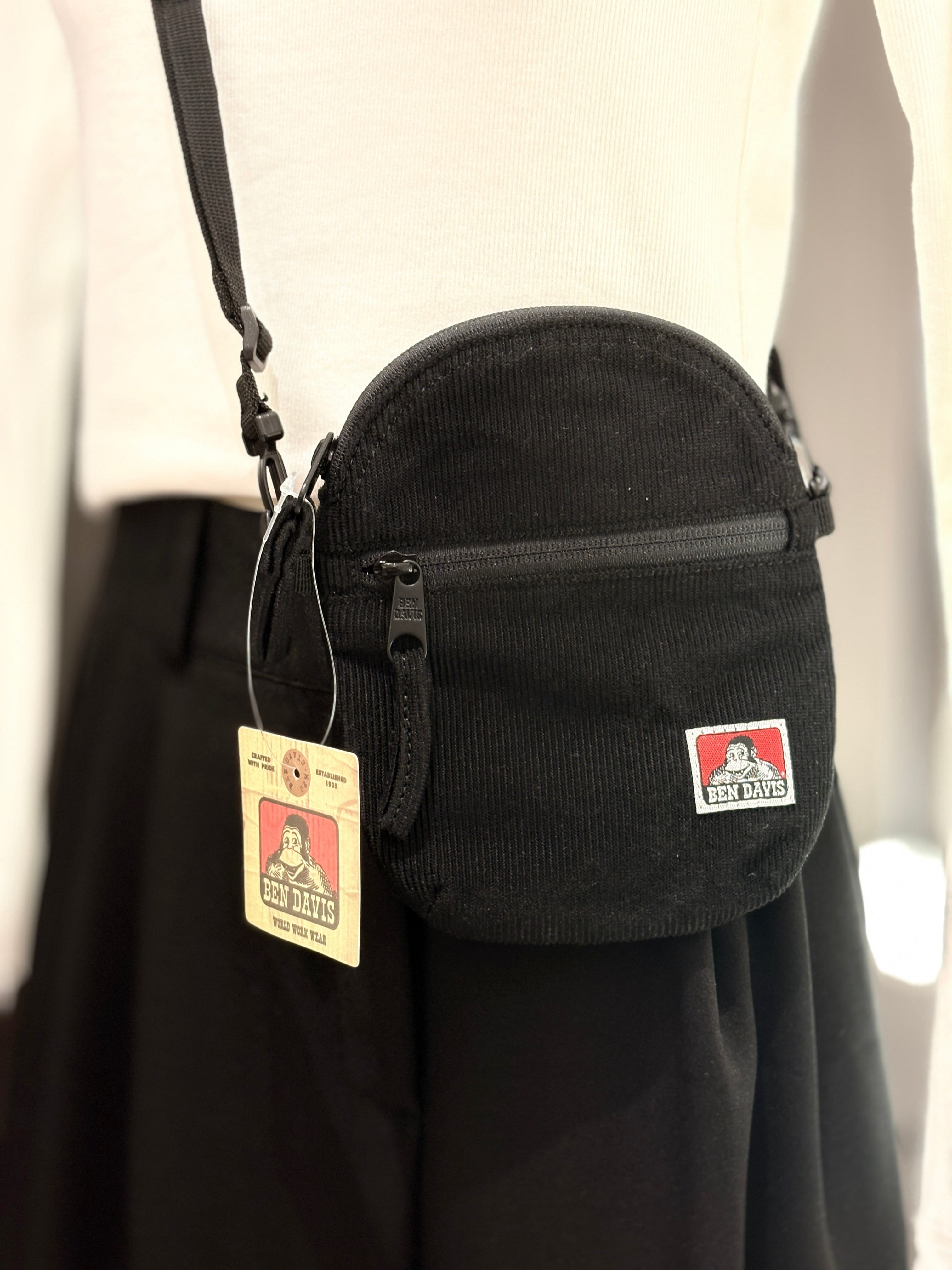 【絕版品牌代購】 #Q4