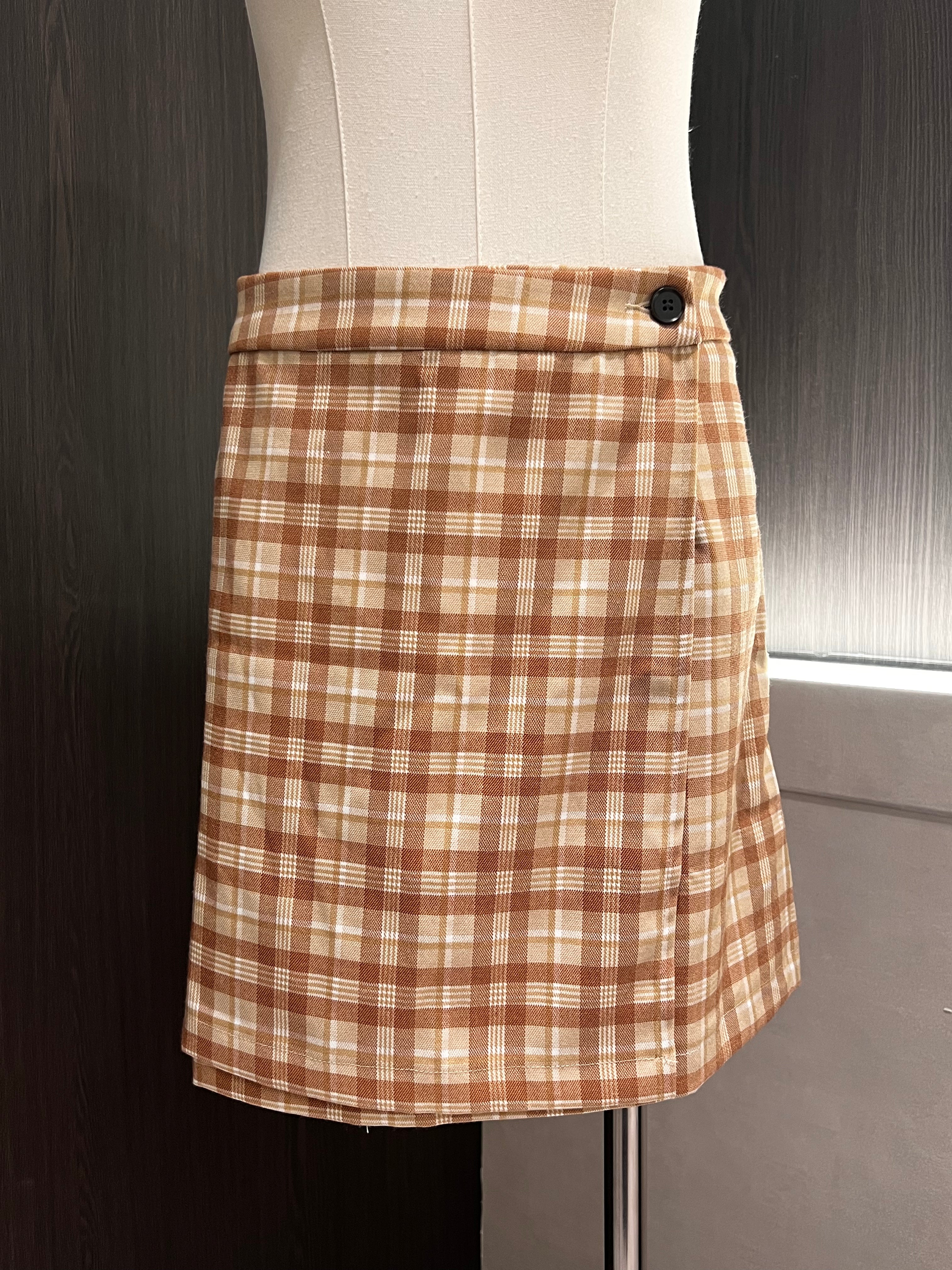 【絕版品牌代購】 #Q8