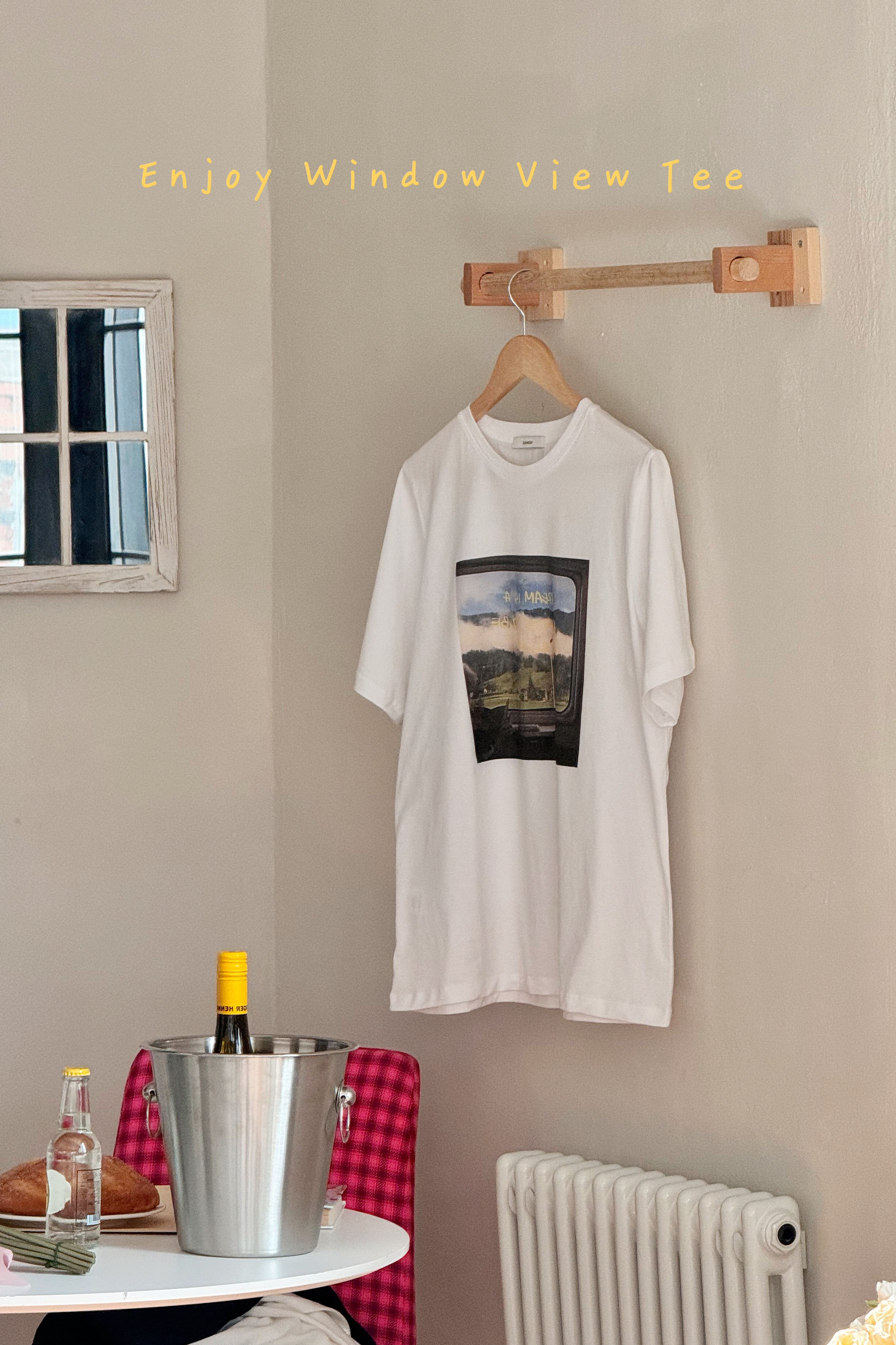 【韓國親身搜羅系列🏝️】Enjoy Window View Tee