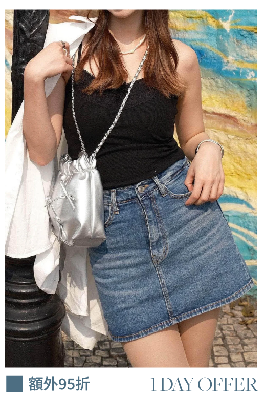 超靚版型微包覆牛仔A字短裙