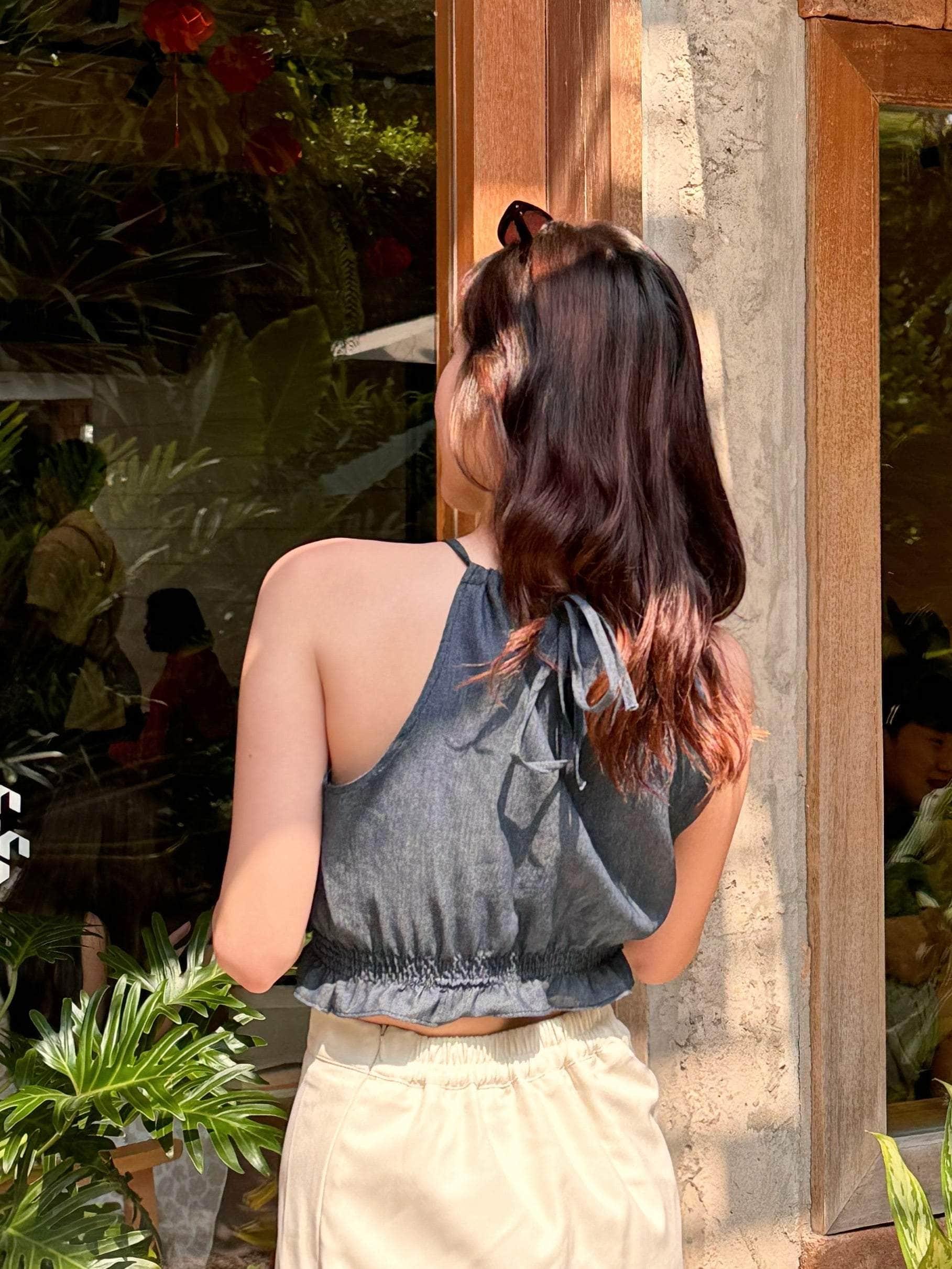 UCLOPIA HK 【早鳥泰國連線🇹🇭🌻】可調整掛頸牛仔背心🧵