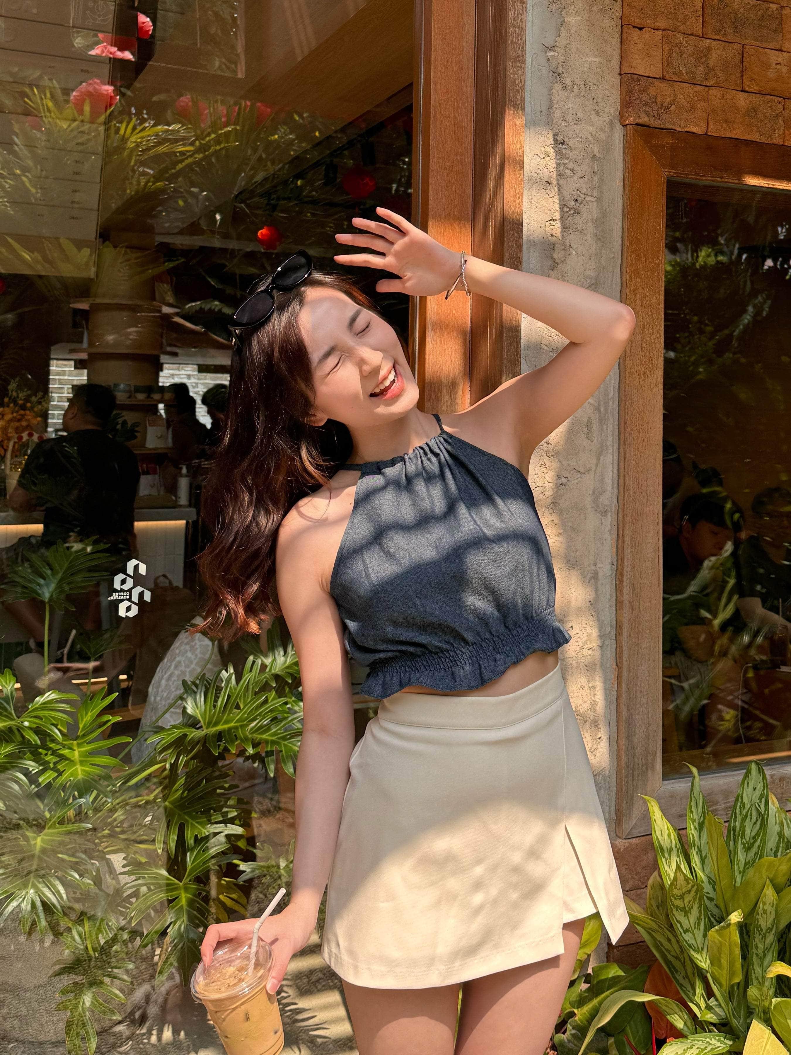 UCLOPIA HK 【早鳥泰國連線🇹🇭🌻】可調整掛頸牛仔背心🧵