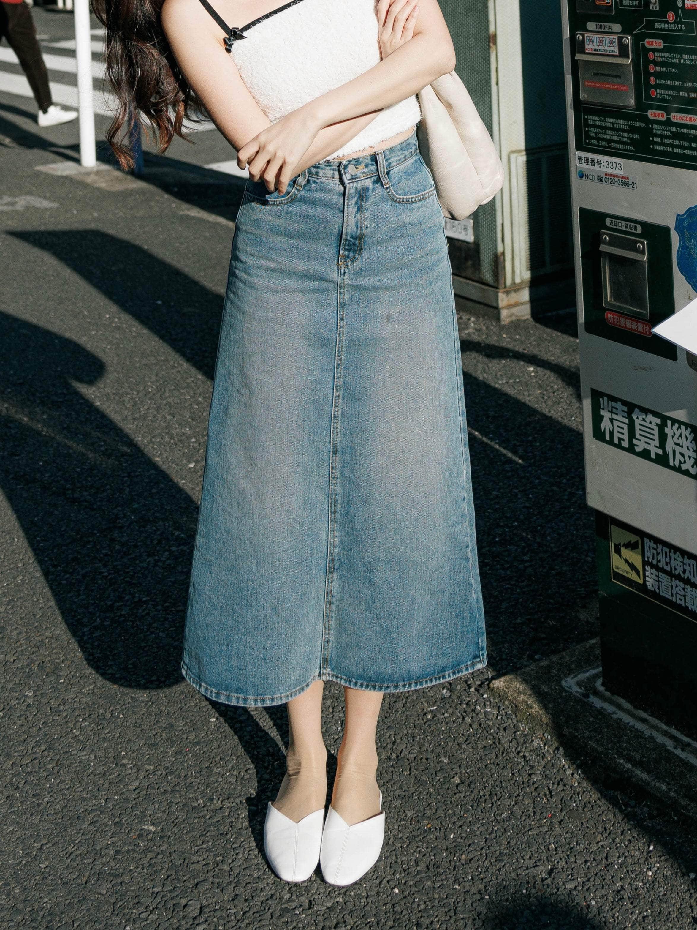 UCLOPIA HK 【早春夏の選品🌸Day 1❤️】The best AAA-line 牛仔後開叉長裙