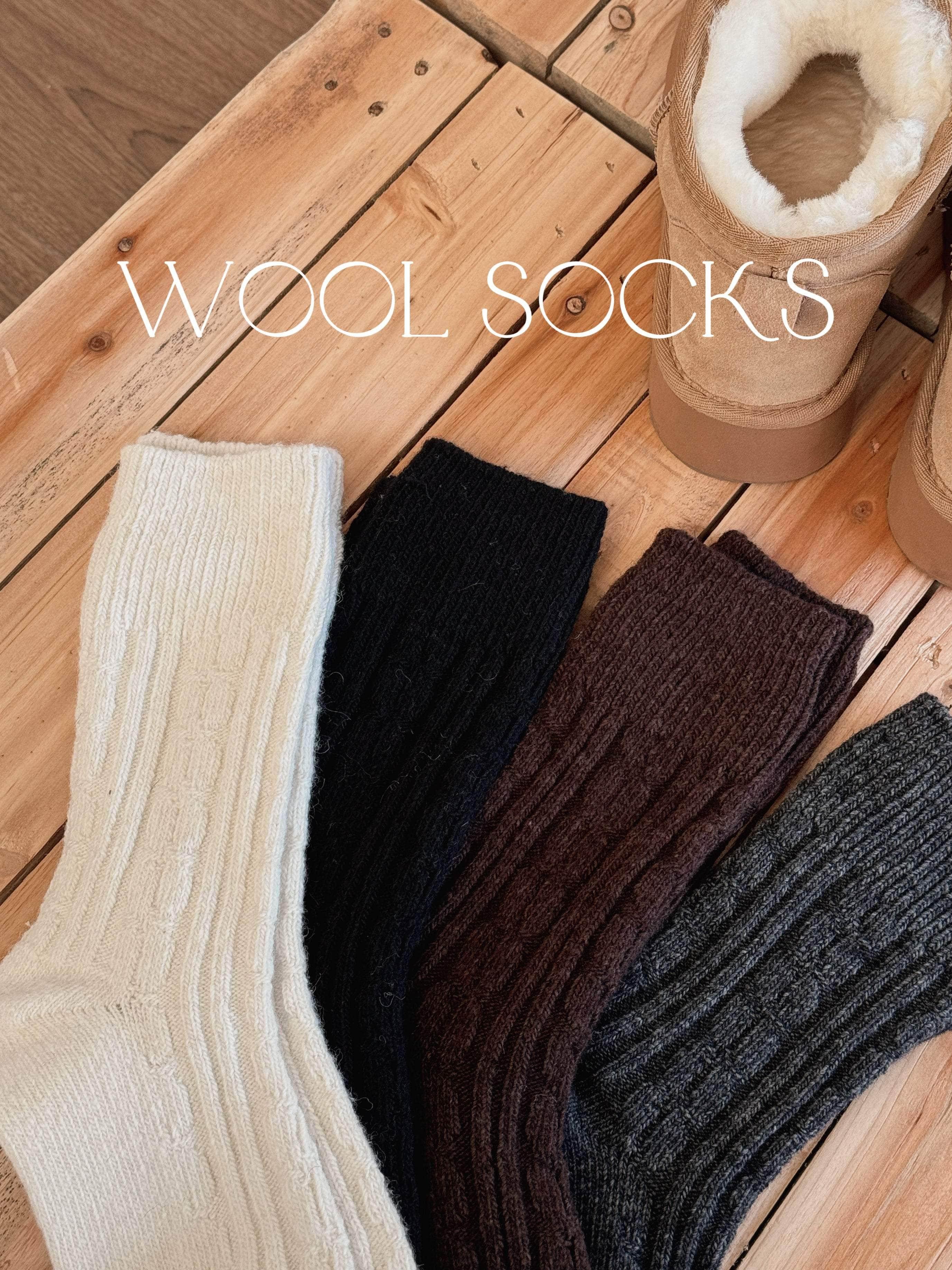 UCLOPIA HK Wool ! Cable Stitch Socks［四色入］