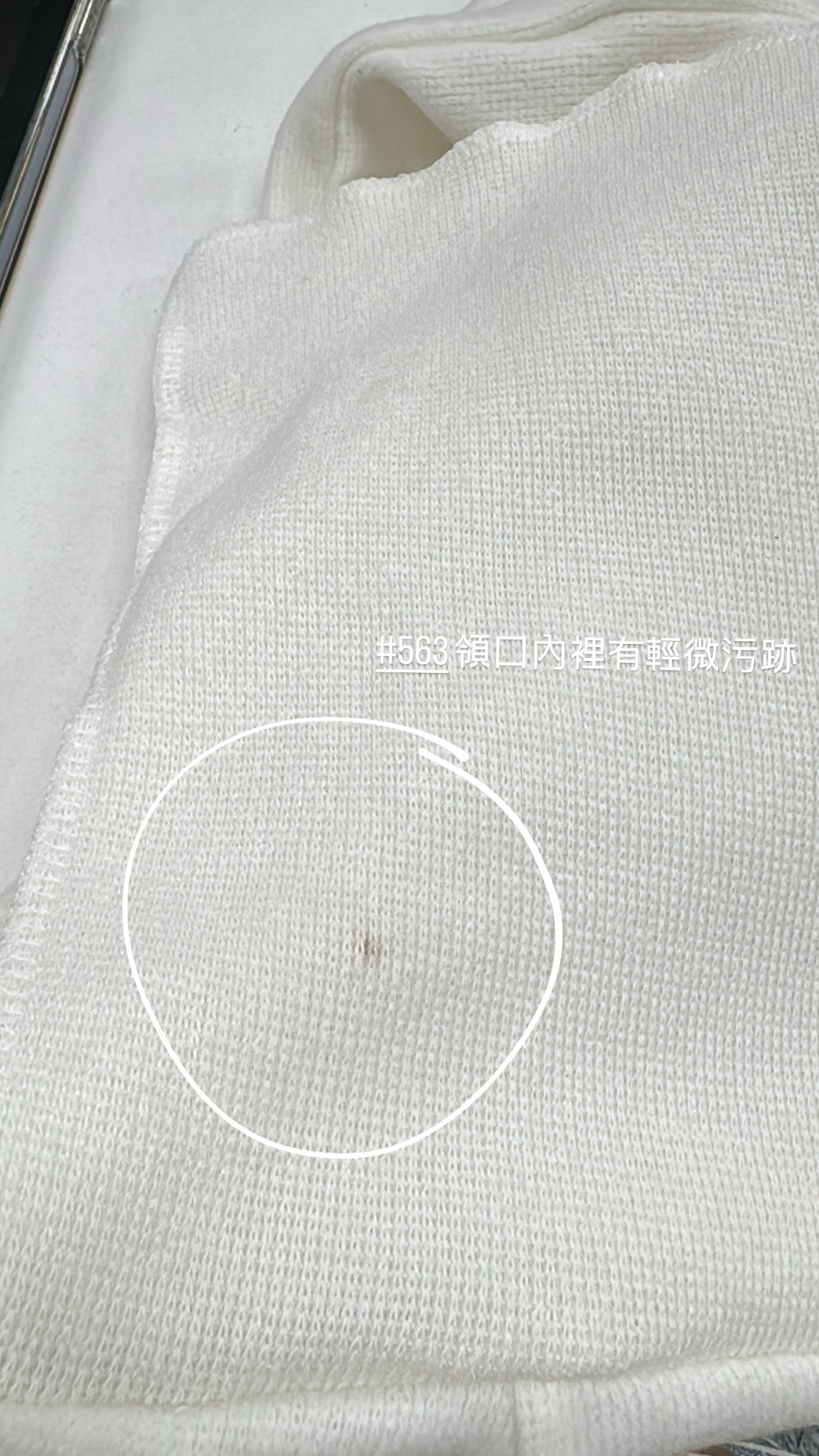 【瑕疵品❗️】售出超過1500件💮超級鬆軟彈！New Year New off-shoulder Top [七色入]