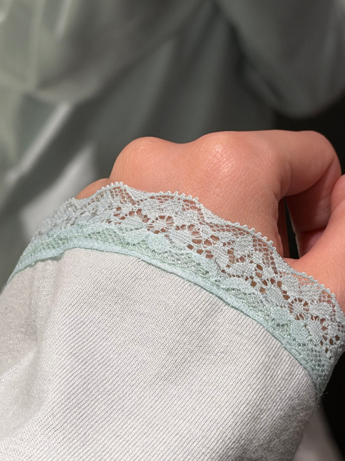 【 $99開季震撼價❗️ 】#26 | Lace邊一字膊上衣［三色入］