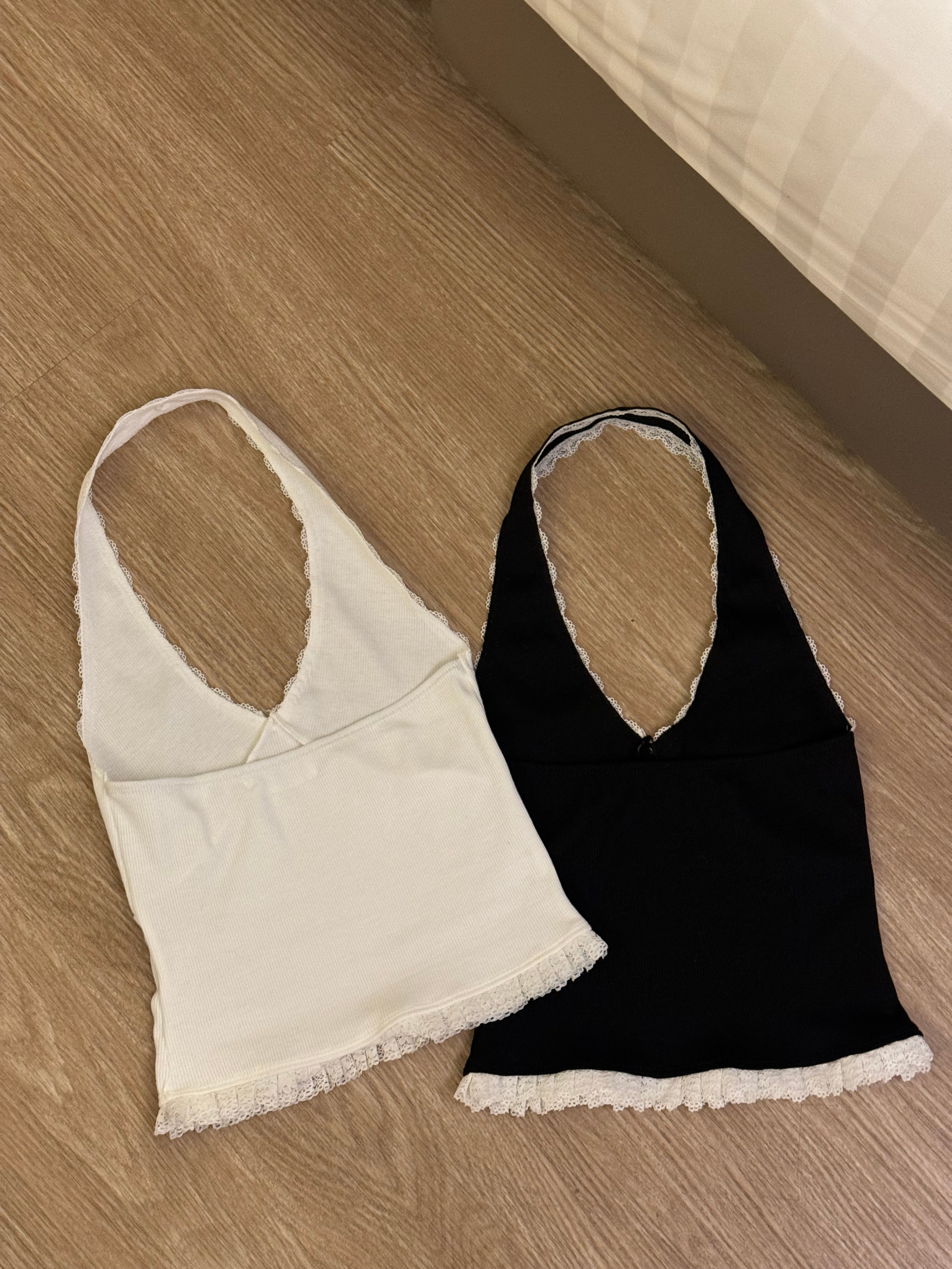 【🇹🇭泰國連線最終回 #4】$99 Sweet Hot Top｜Lace邊V領掛頸上衣［兩色入］