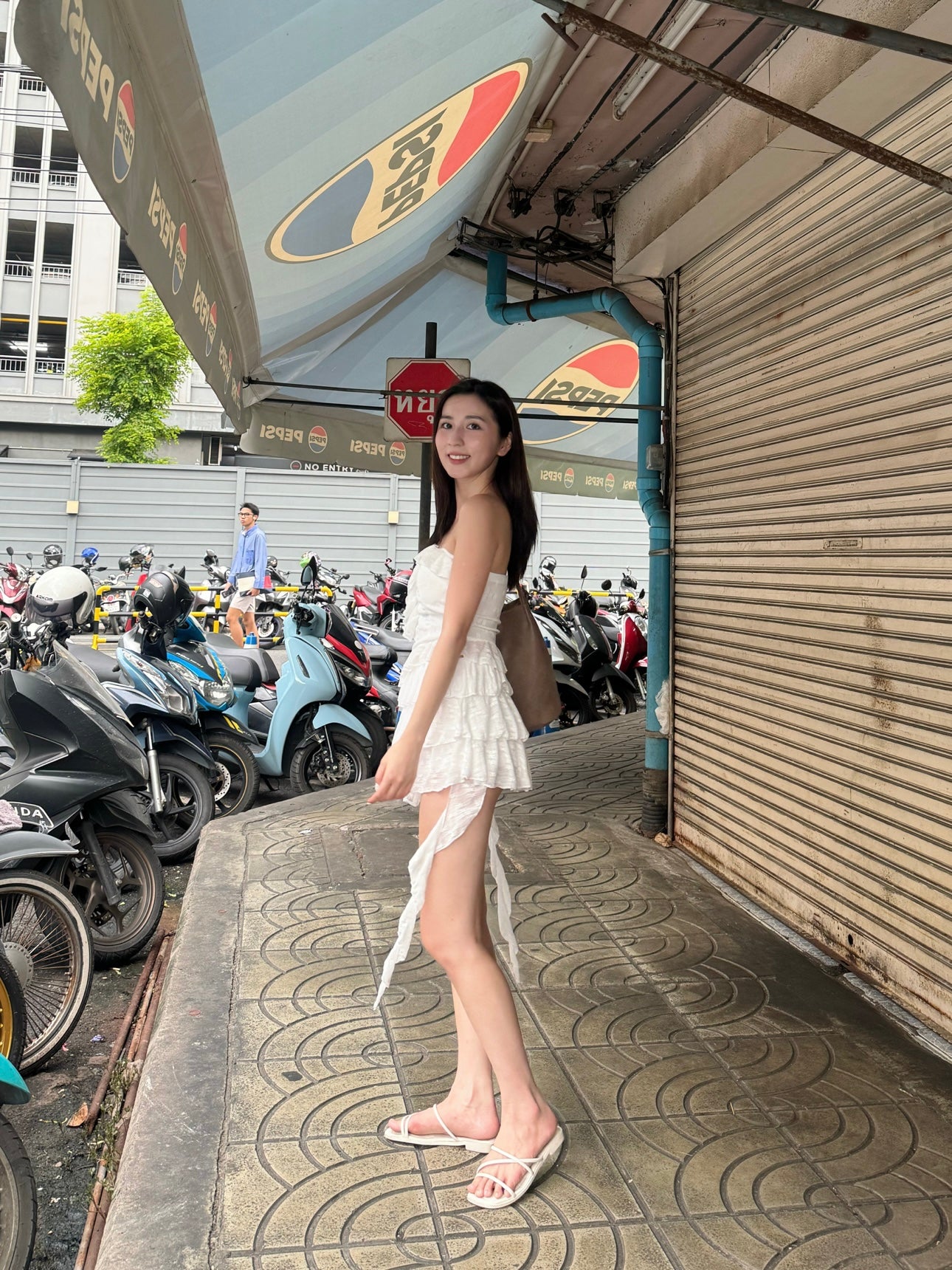 Softy Lace Collection🌸 溫柔不規則Tube Top［兩色入］￼￼