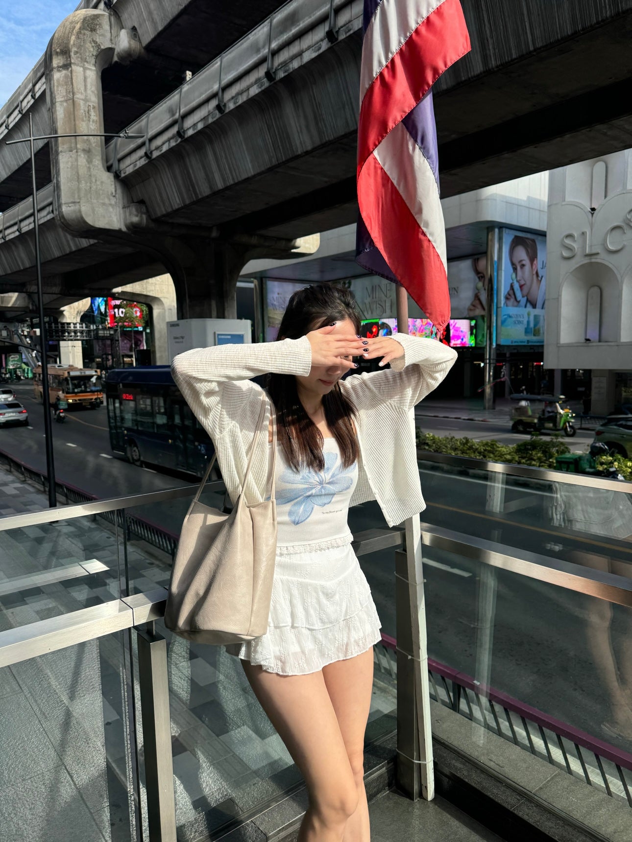 $99 Sweet Hot Top｜Lace邊水墨花Tube Top［兩色入］