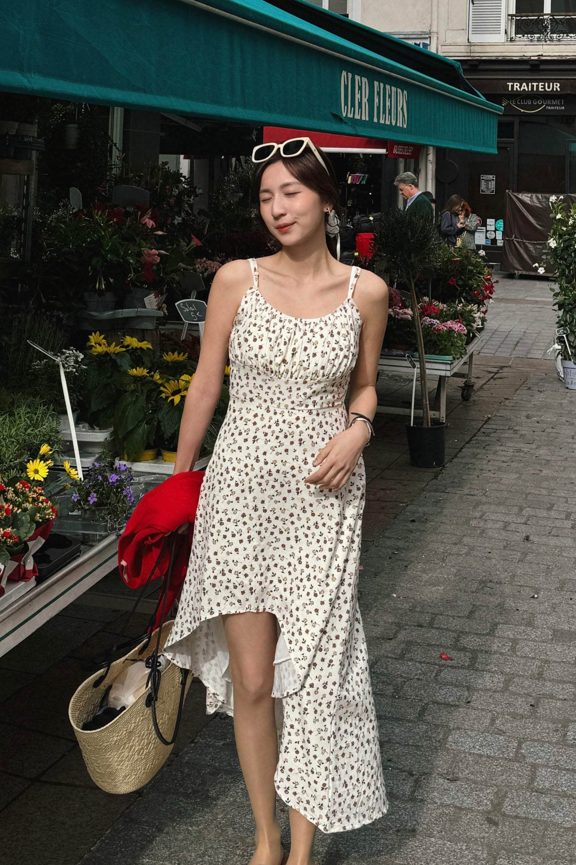 【旅行度假Vibe🏝️】超級美！Flowing The Rose dress 🌹