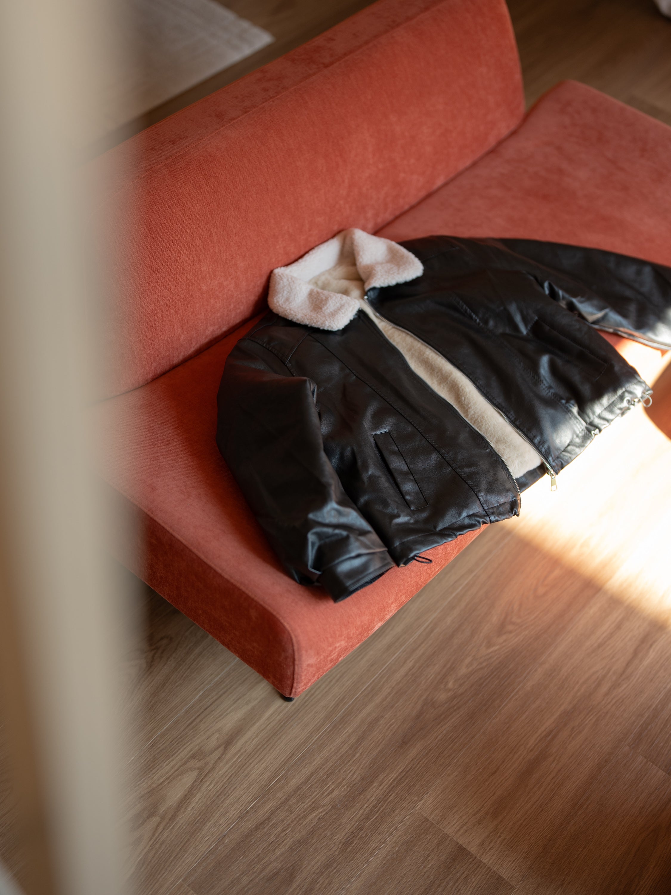 【秋冬的連線🍁】重磅震撼款！羊羔毛翻領厚毛皮褸