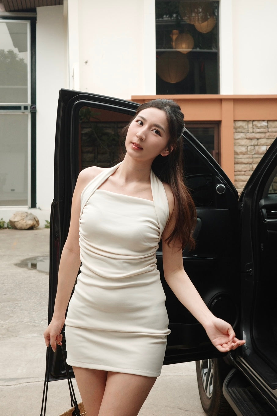 【泰國早鳥連線🇹🇭】#13 Grand Daily Collection🍸掛頸顯線條連身短裙 - 象牙白新顏色！￼