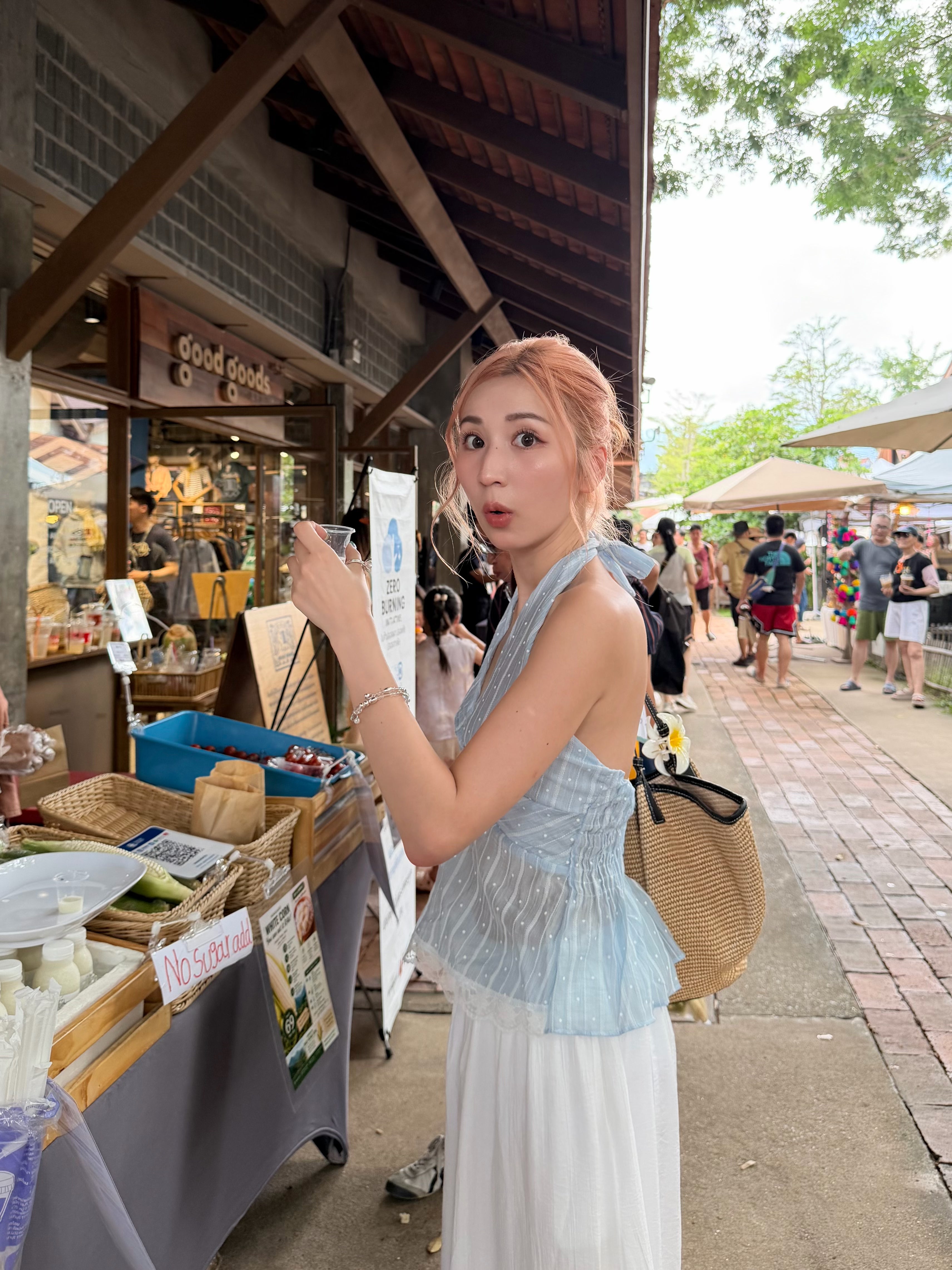 【 夏日炎炎泰國連線☀️🇹🇭 】【 $800滿額贈品🎁合資格客人請自行加購🩵】#1 清透氣質掛頸上衣［兩色入］