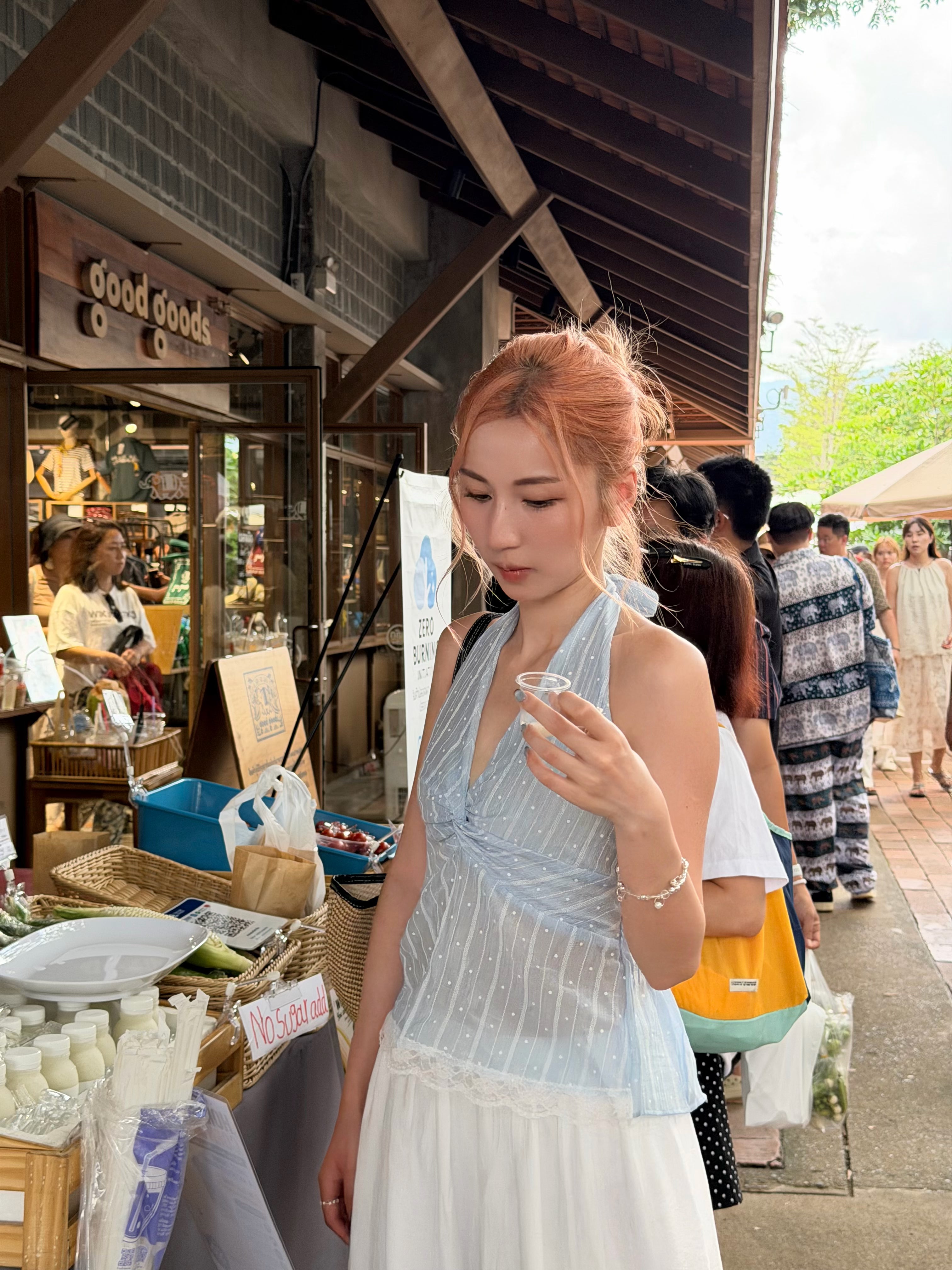 【 夏日炎炎泰國連線☀️🇹🇭 】【 $800滿額贈品🎁合資格客人請自行加購🩵】#1 清透氣質掛頸上衣［兩色入］