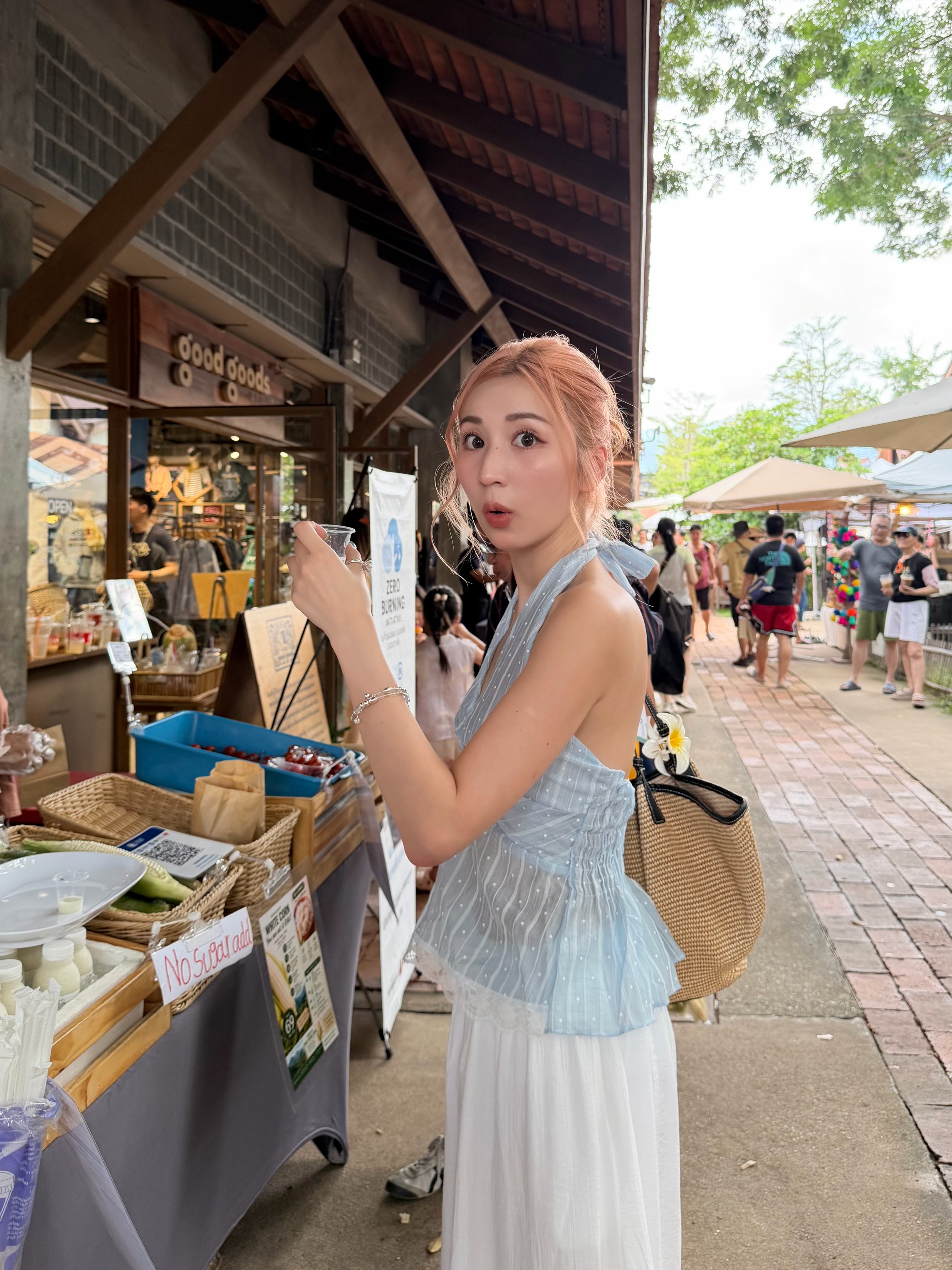 【 夏日炎炎泰國連線☀️🇹🇭 】【 $800滿額贈品🎁合資格客人請自行加購🩵】#1 清透氣質掛頸上衣［兩色入］