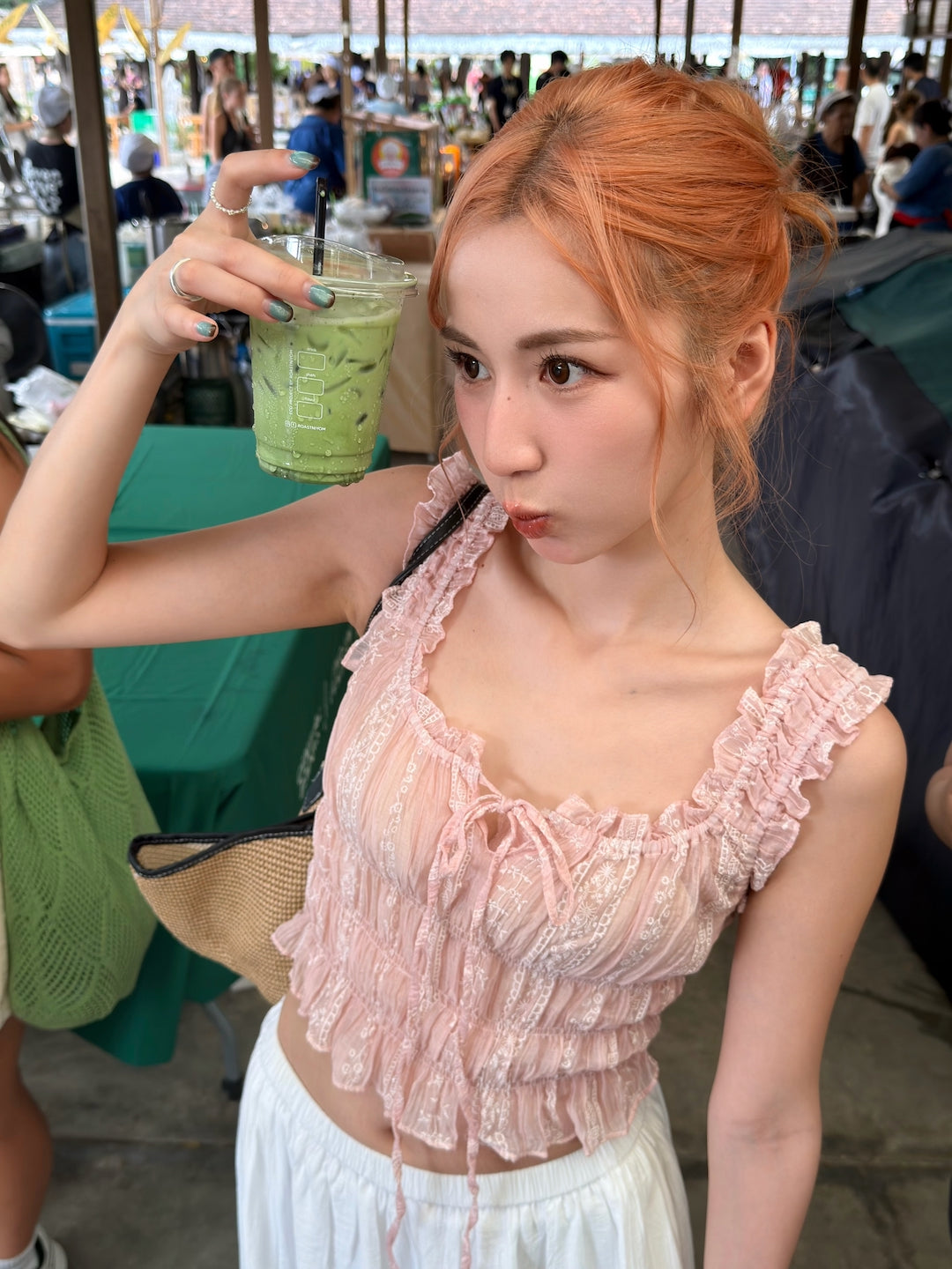 【 夏日炎炎泰國連線☀️🇹🇭 】#11 疊穿都適合 🍧 甜美￼清透捲捲花邊小上衣［三色入］