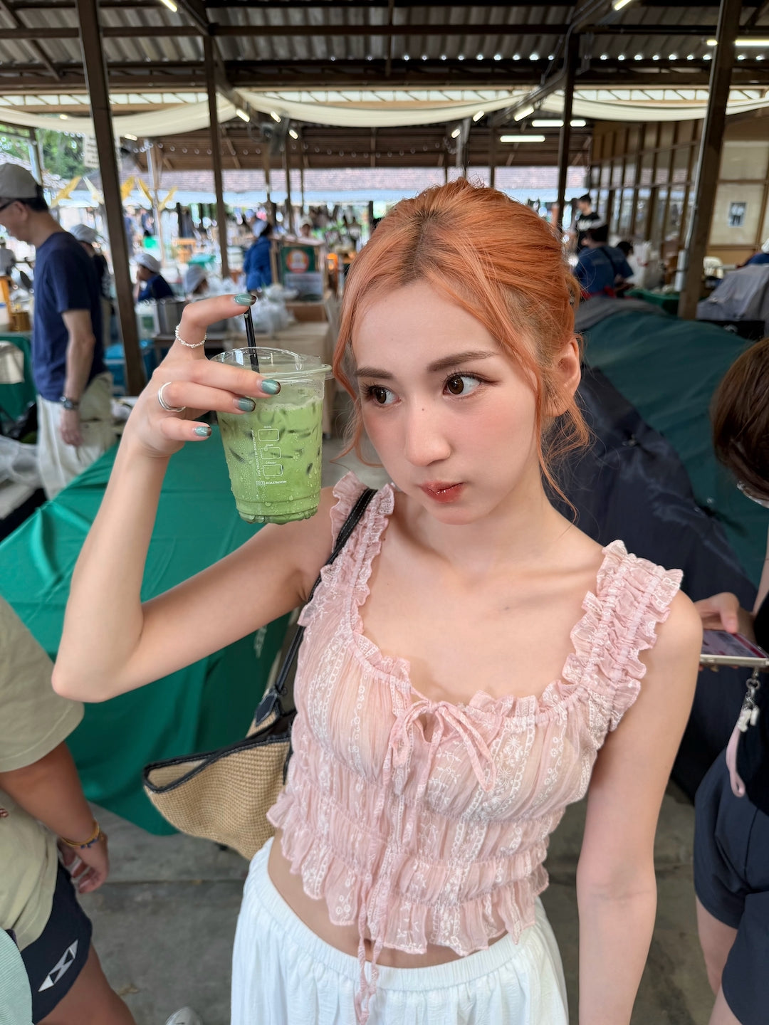 【 夏日炎炎泰國連線☀️🇹🇭 】#11 疊穿都適合 🍧 甜美￼清透捲捲花邊小上衣［三色入］