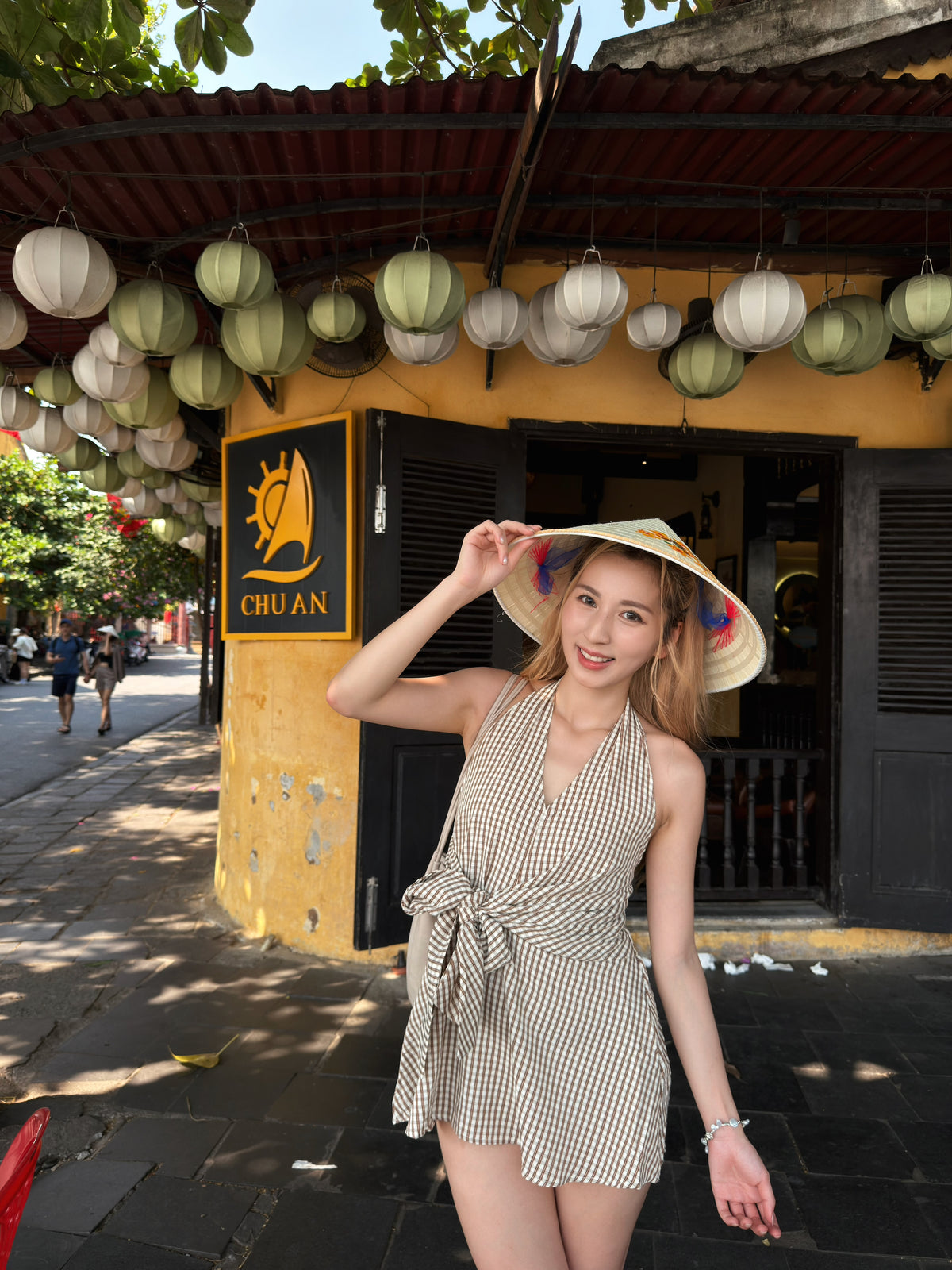 【🇹🇭泰國連線最後一擊！】#9 小個子必入！綁帶掛頸V領格仔連身裙［三色入］