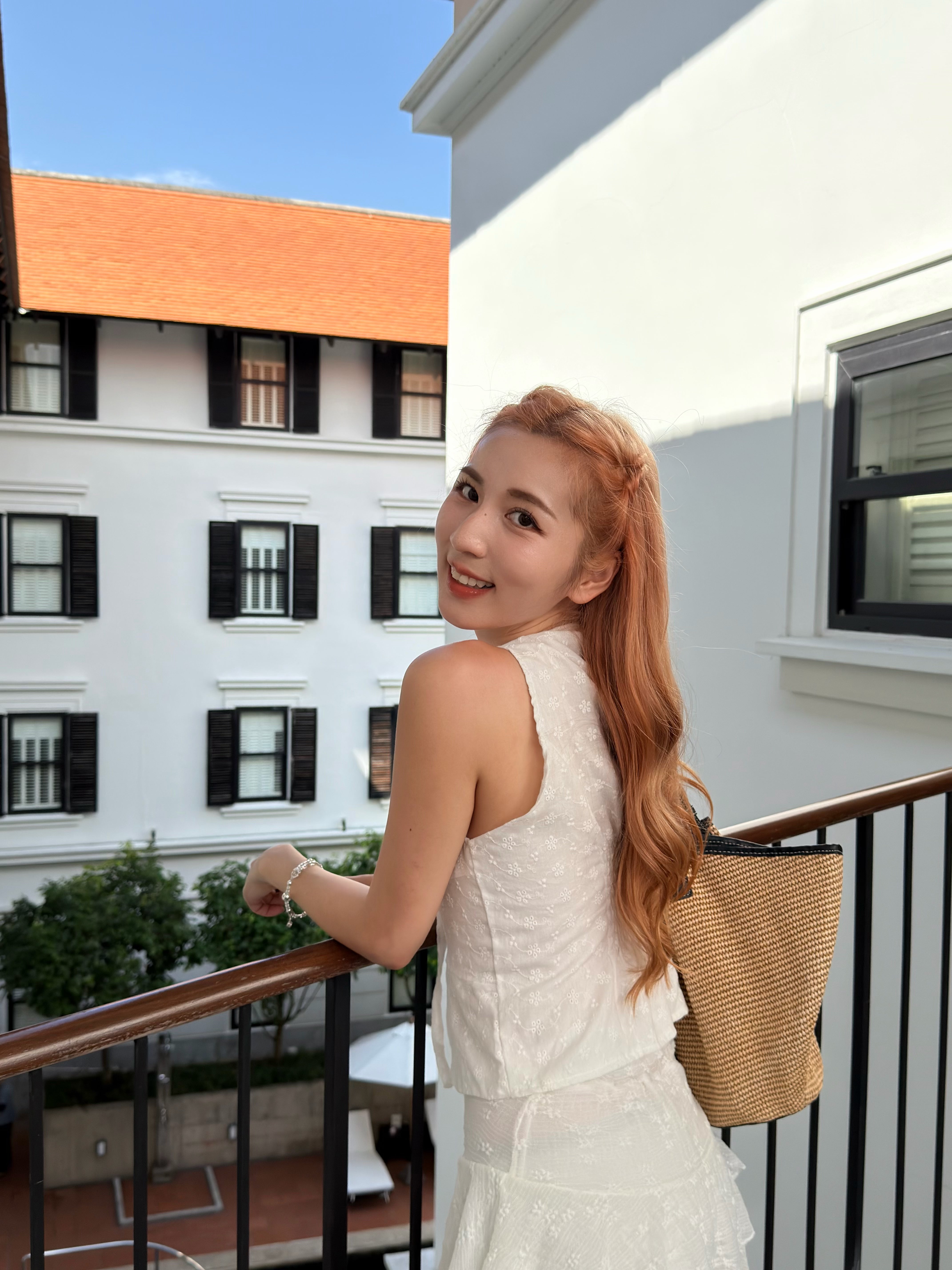 【 夏日炎炎泰國連線☀️🇹🇭 】#8 古典甜美小性感集於一身 🥂 A Little Mixing Top