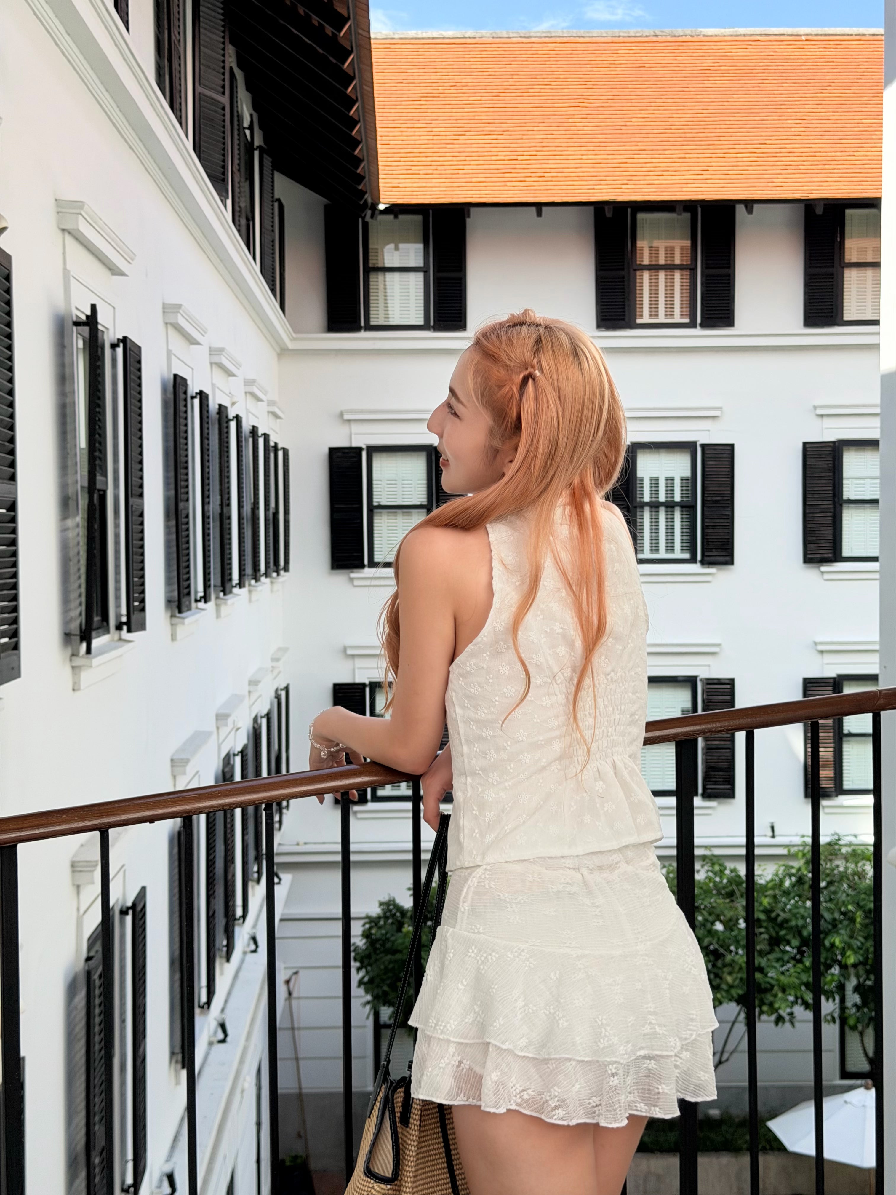 【 夏日炎炎泰國連線☀️🇹🇭 】#8 古典甜美小性感集於一身 🥂 A Little Mixing Top