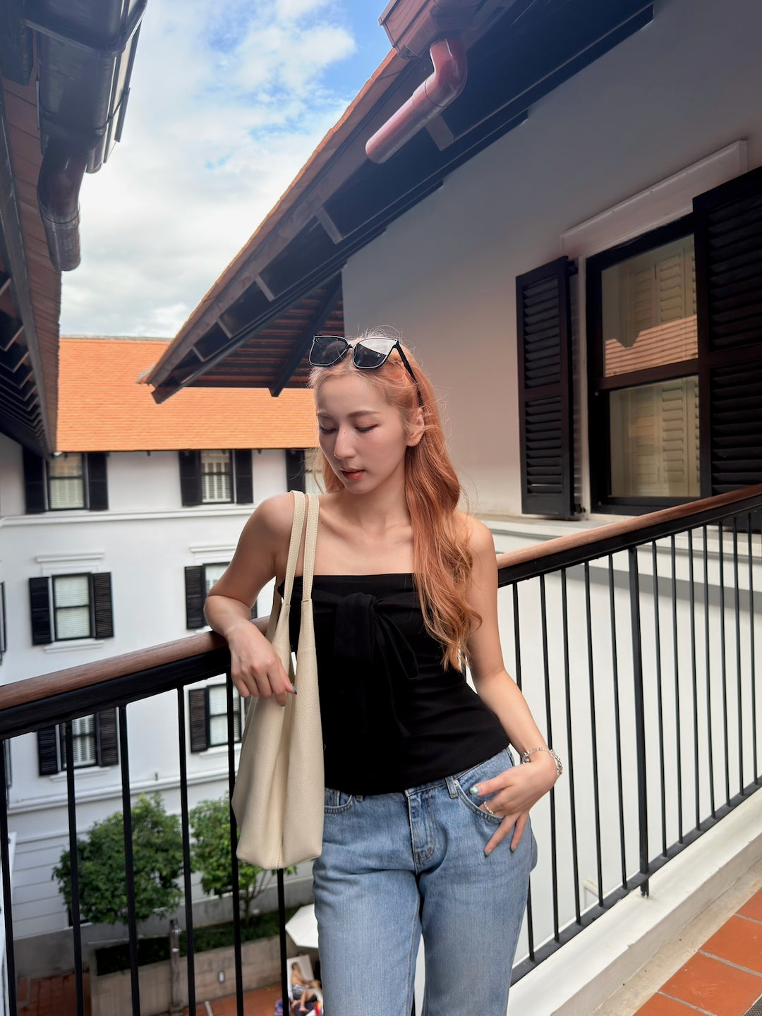 【 夏日炎炎泰國連線☀️🇹🇭 】#9 超高性價！知性百變綁帶上衣［兩色入］