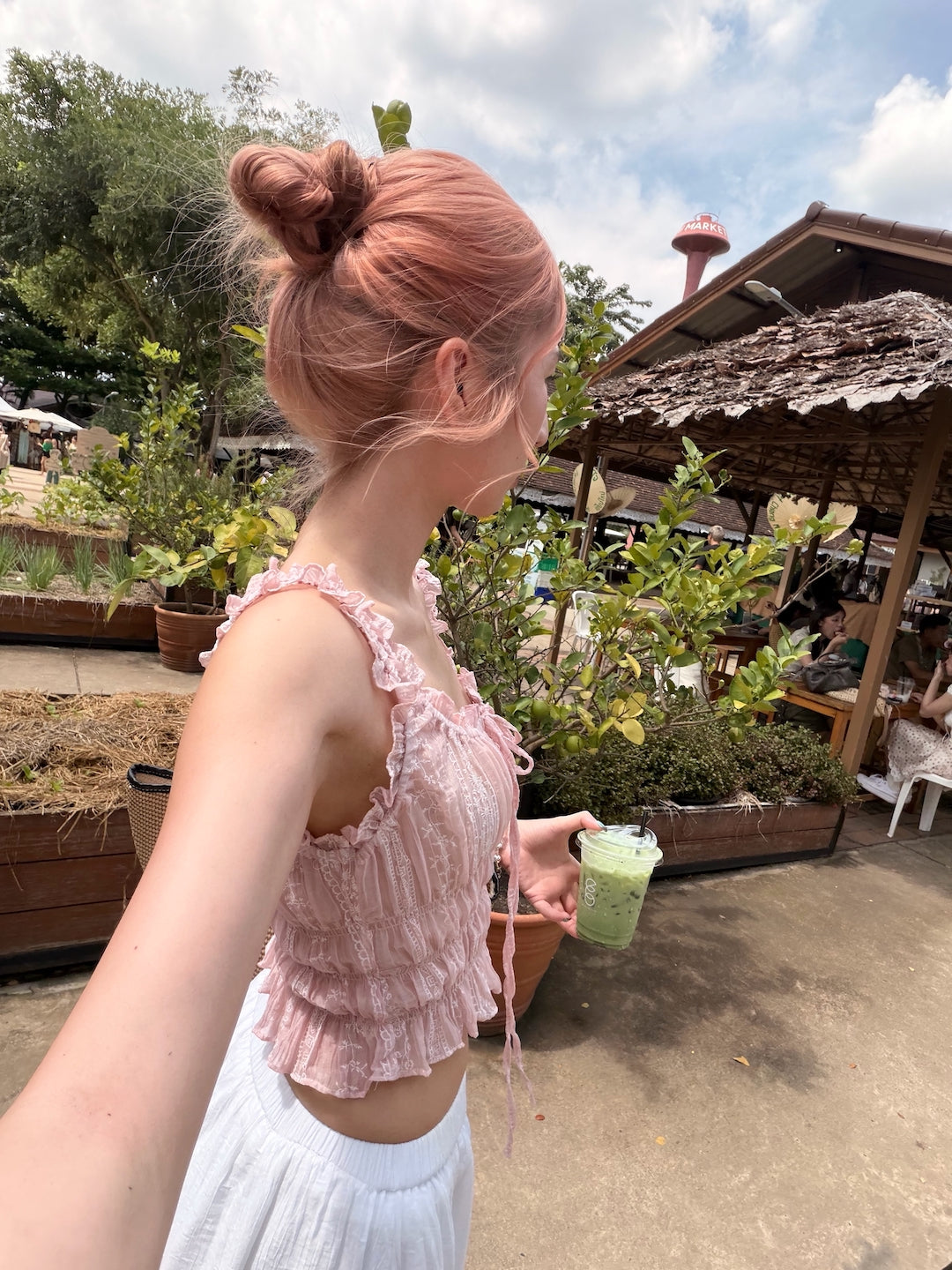 【 夏日炎炎泰國連線☀️🇹🇭 】#11 疊穿都適合 🍧 甜美￼清透捲捲花邊小上衣［三色入］