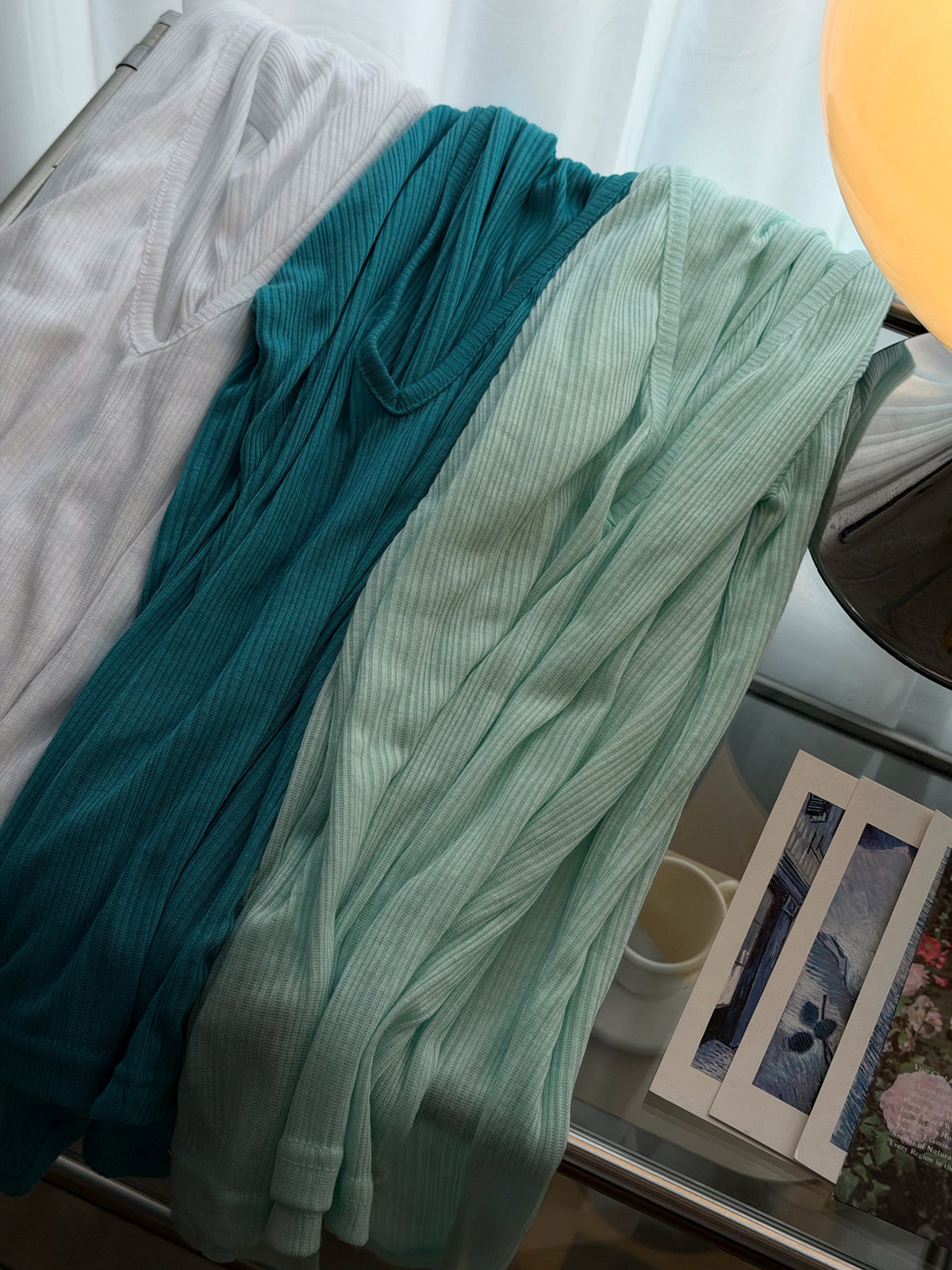 性價比嘗試靚色！Trendy Colour V-Nack Top［三色入］