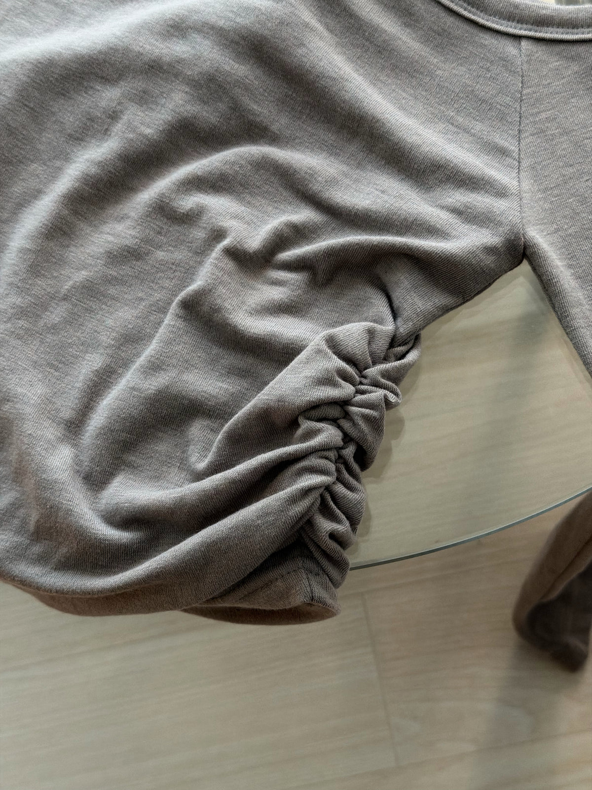 Crossing Neck Slim Top［三色入］