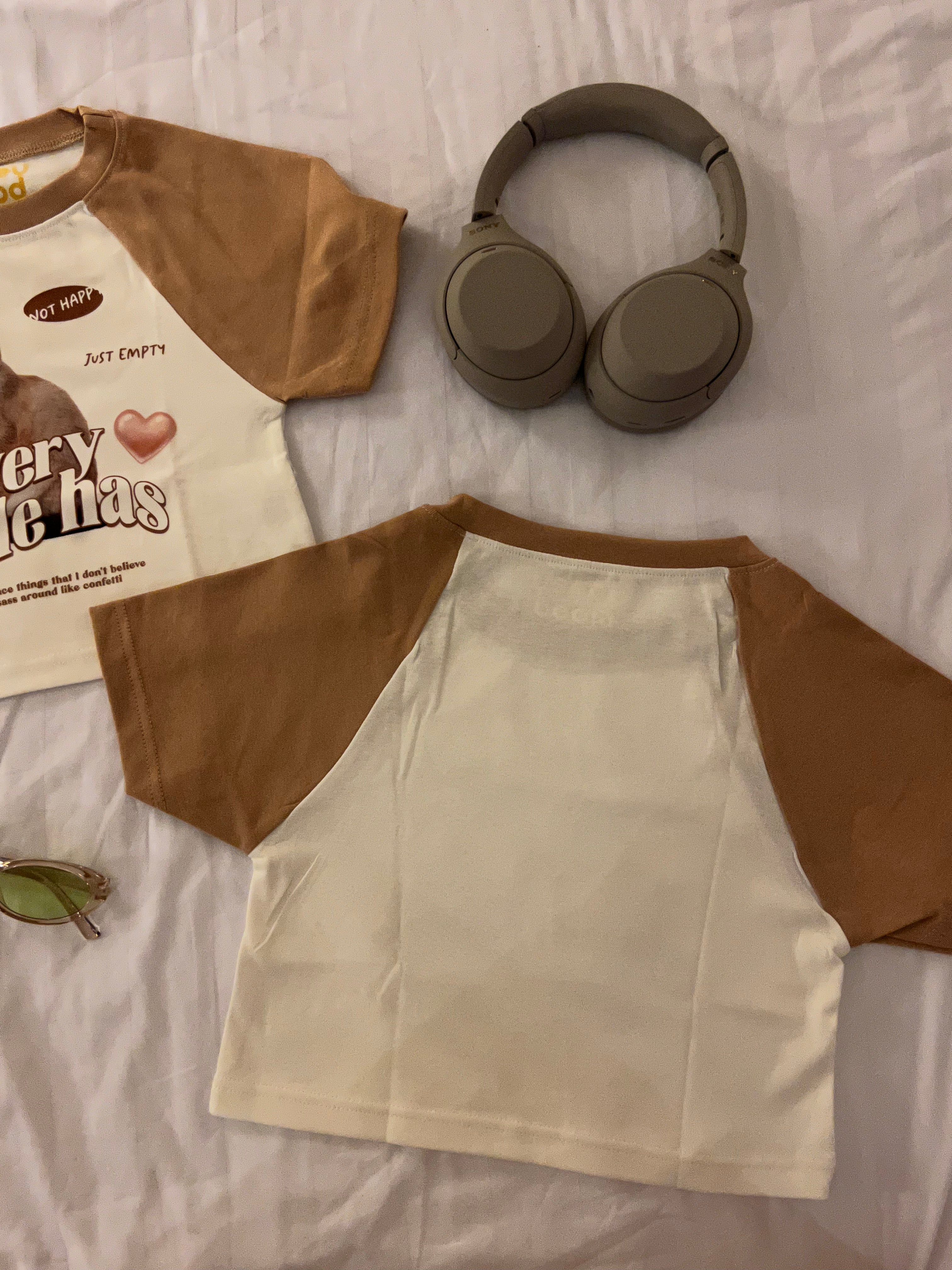 泰國服飾 #T09/10 泰國連線🇹🇭Thailand Y2K Crop Tee - 啡色牛角款 [兩色入]